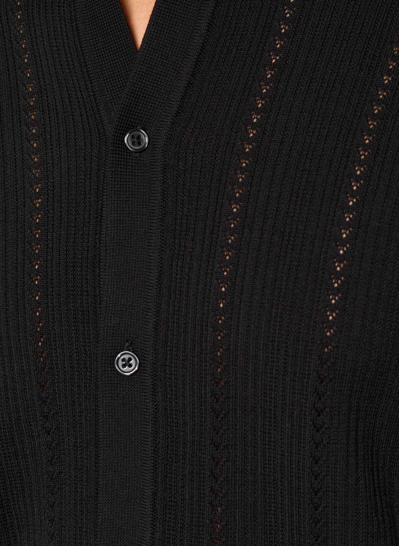 DRYKORN Pletená košile EMILIAS Regular Fit: ČERNÁ