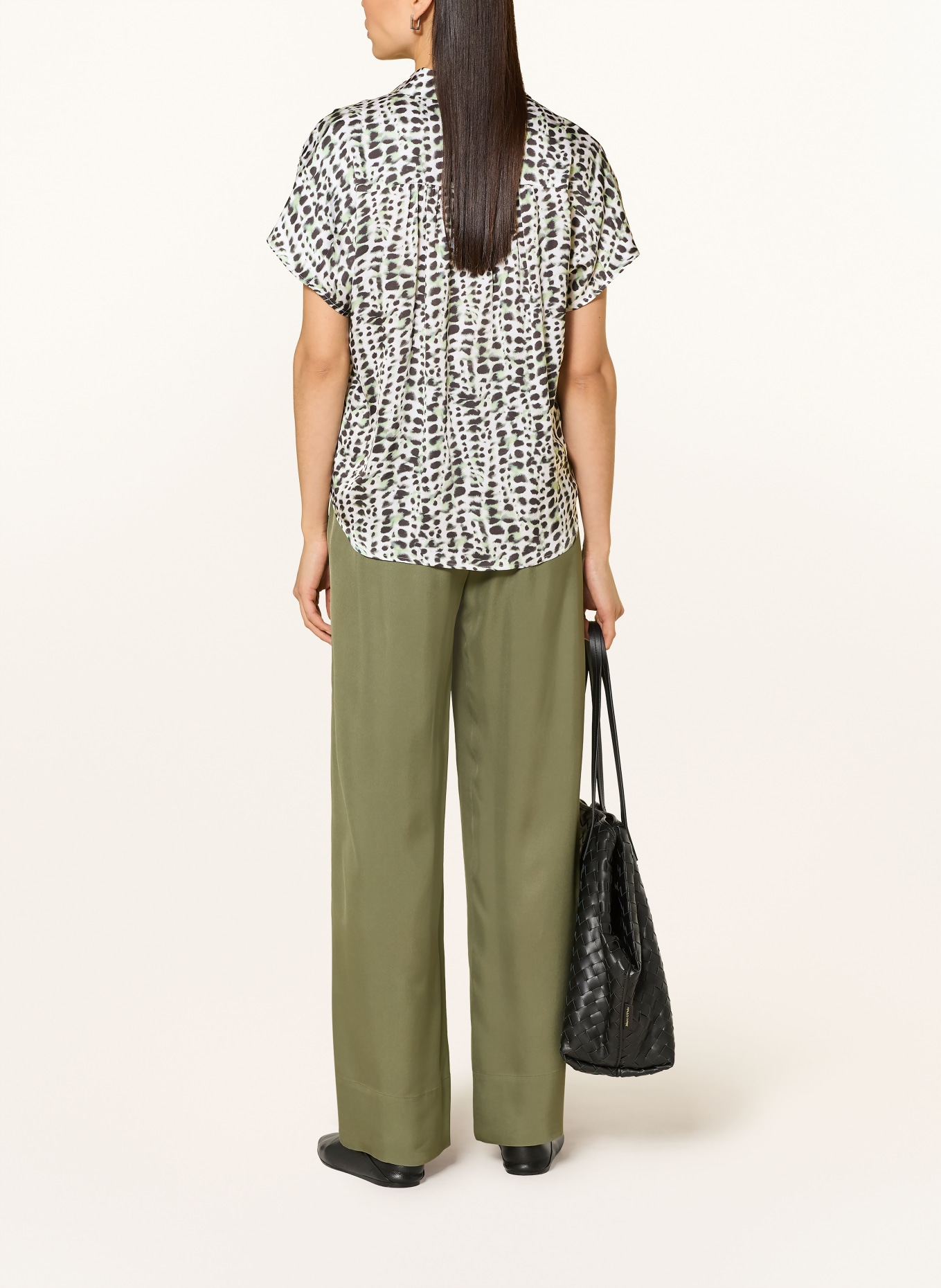 DESOTO Hemdbluse FLORINE aus Satin: GRÜN / WEISS / SCHWARZ