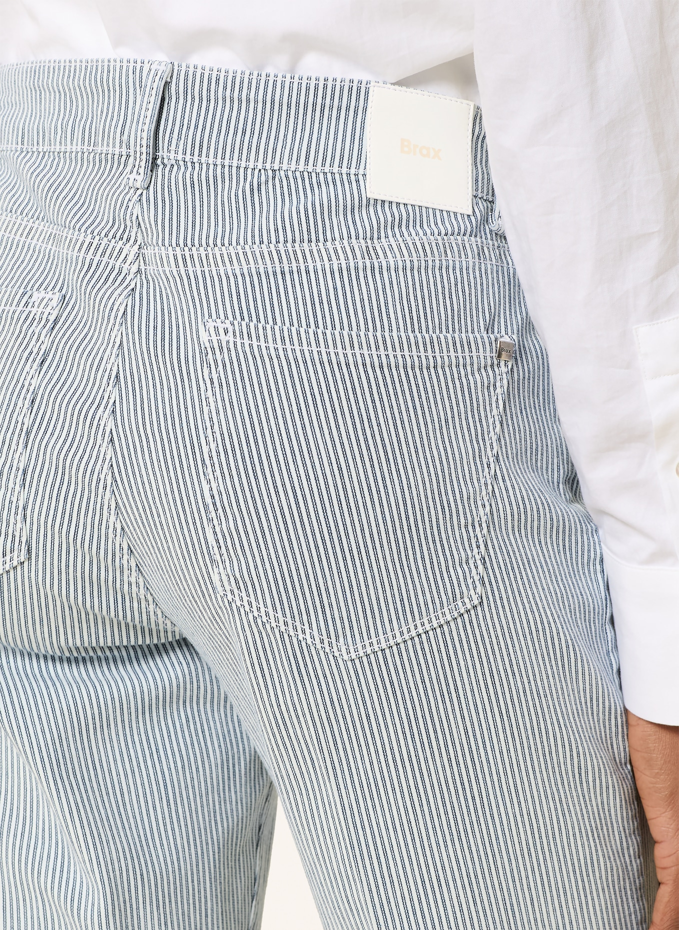 BRAX Cropped Jeans SHAKIRA: 29 CLEAN LIGHT BLUE