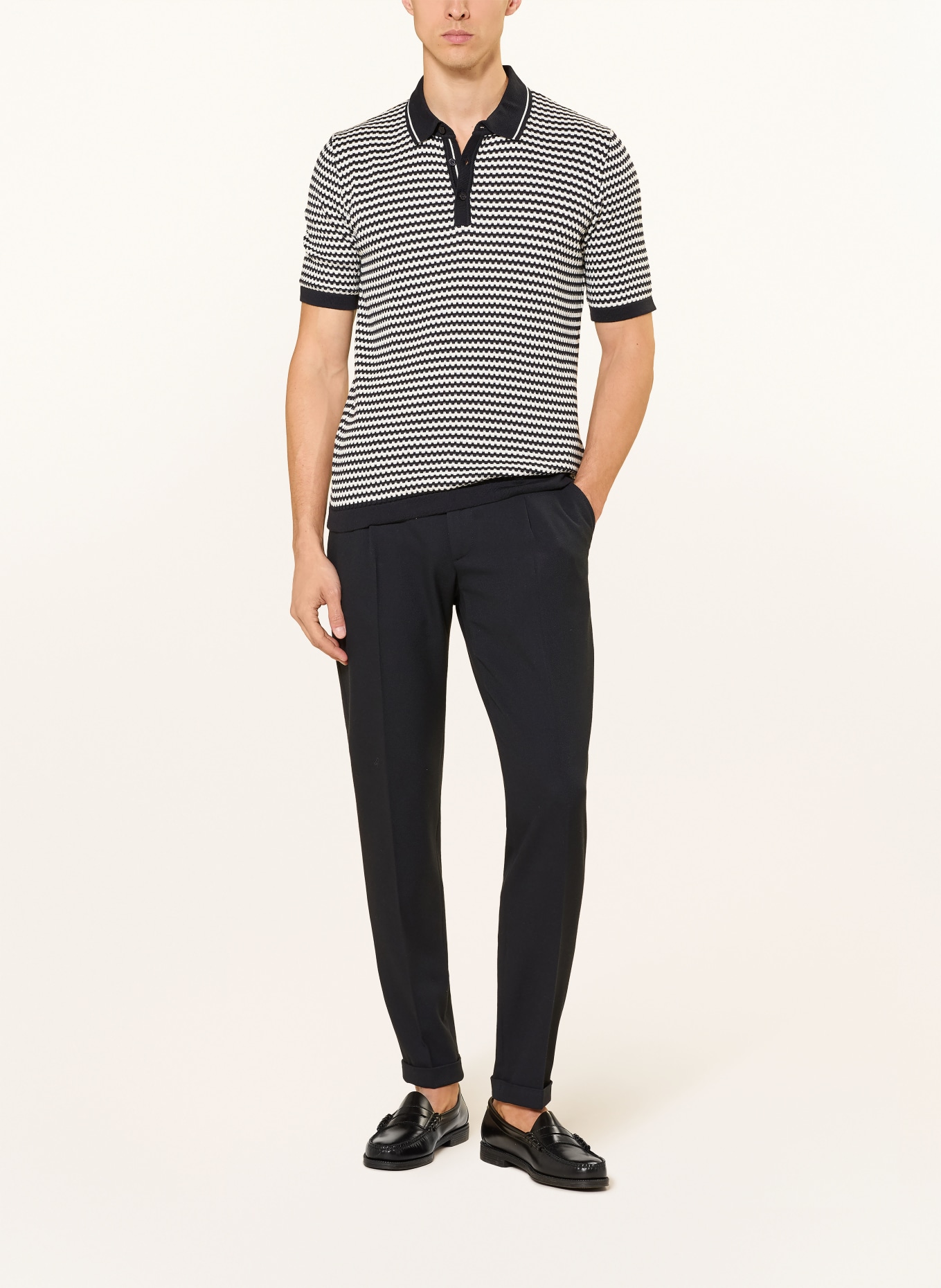 CINQUE Pletené polo tričko CIFLAVIEN: ČERNÁ / BÍLÁ