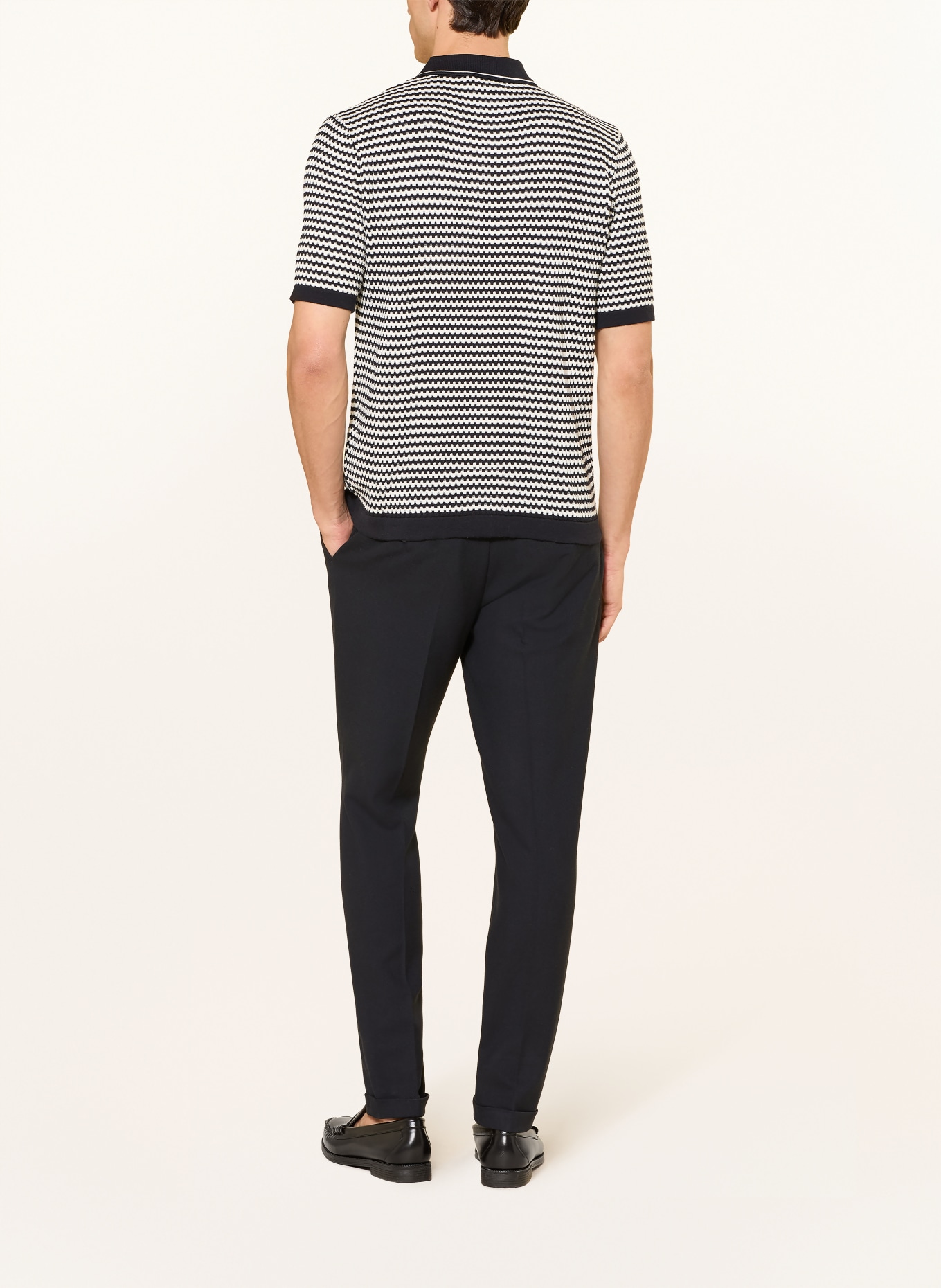 CINQUE Pletené polo tričko CIFLAVIEN: ČERNÁ / BÍLÁ