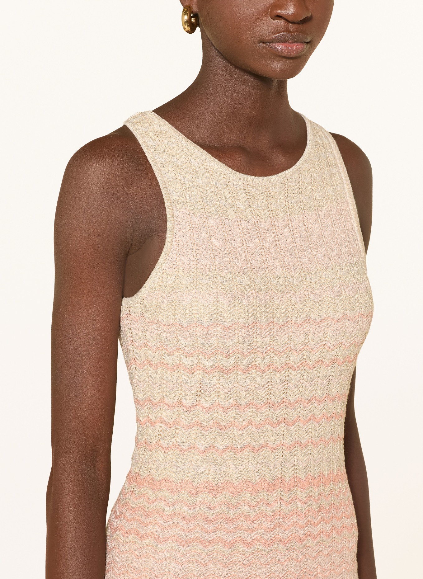 GUESS Robe en maille ROSALYN avec fil pailleté: BEIGE / SAUMON