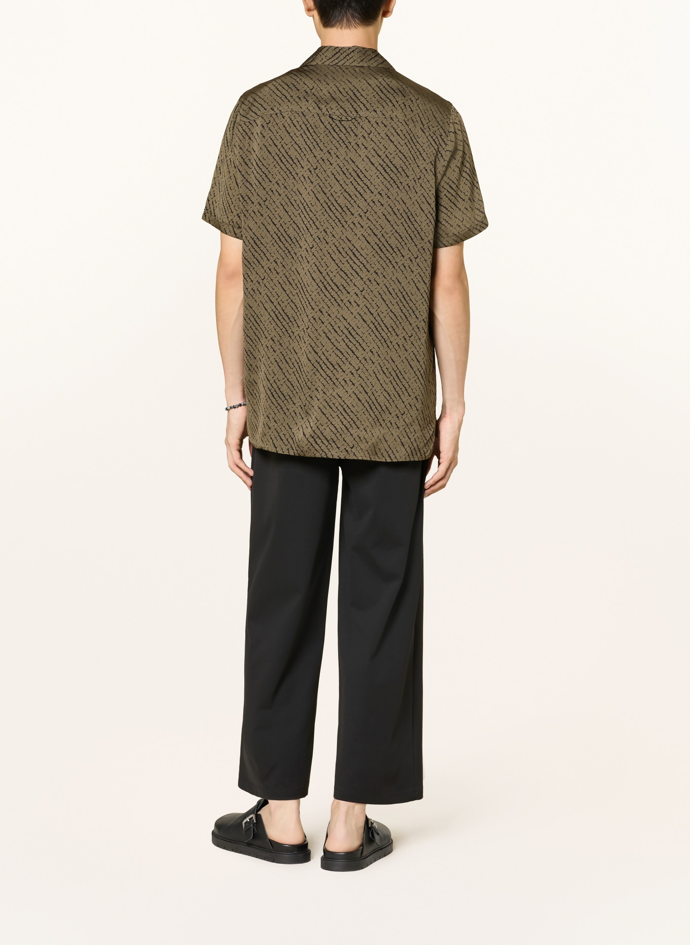 DRYKORN Koszula resortowa BIJAN Regular Fit z satyny: KHAKI / CZARNY