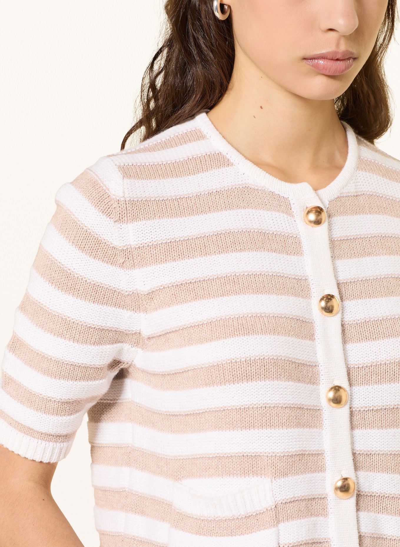 ALLUDE Svetr s kašmírem: BÍLÁ / BÉŽOVÁ