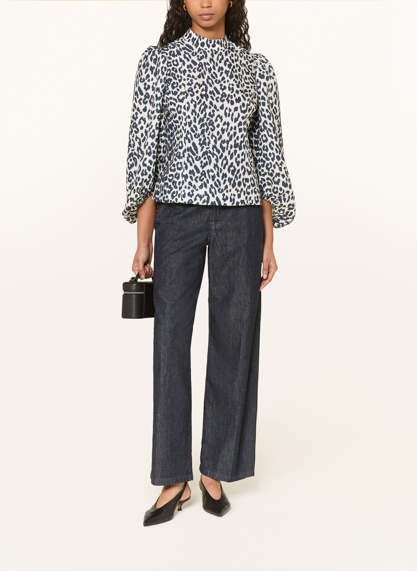 Alcidia da Veiga Blouse shirt with 3/4 sleeves: CREAM / DARK BLUE