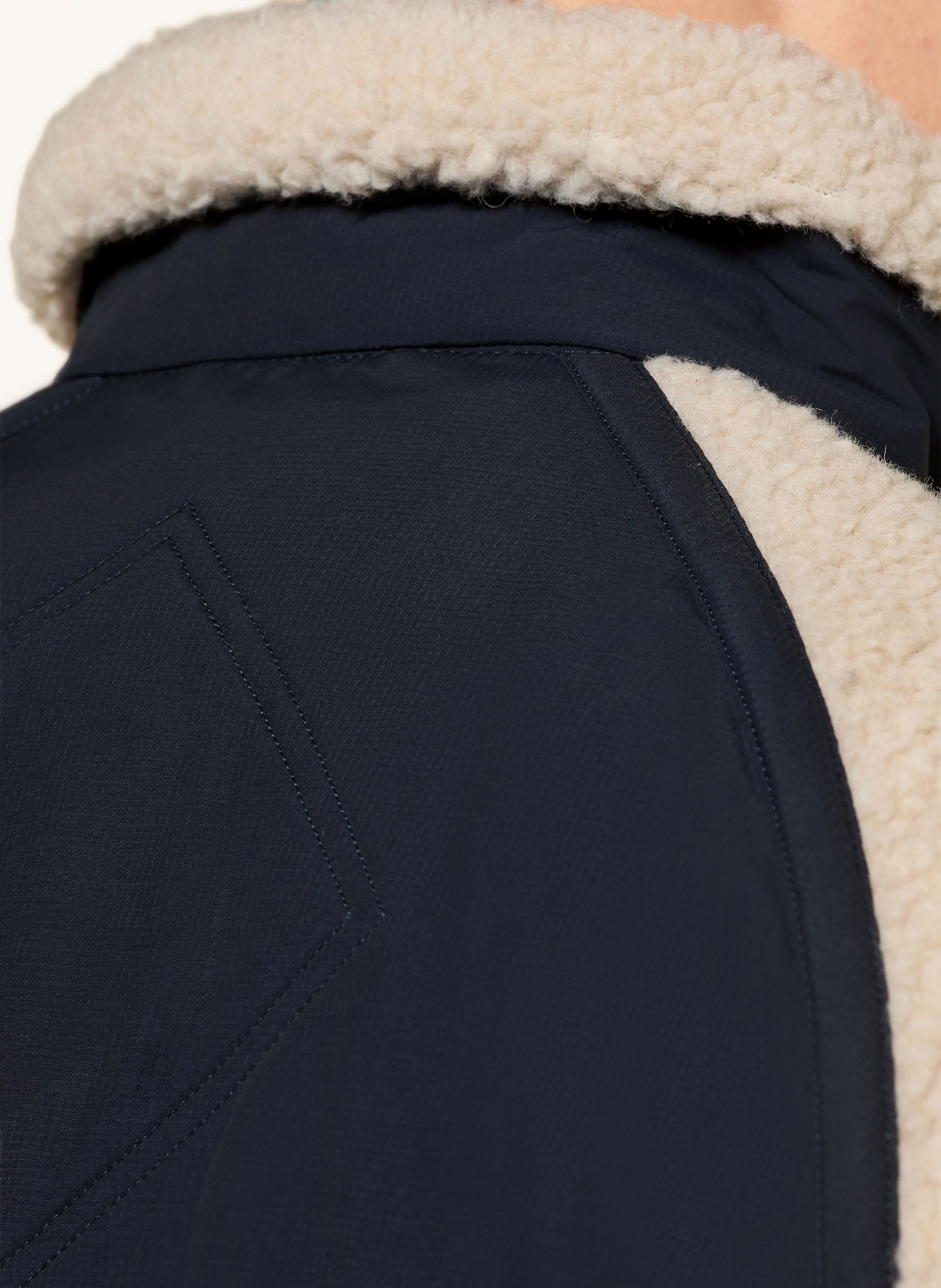 CANADA GOOSE Teddyfell-Jacke im Materialmix: CREME / DUNKELBLAU