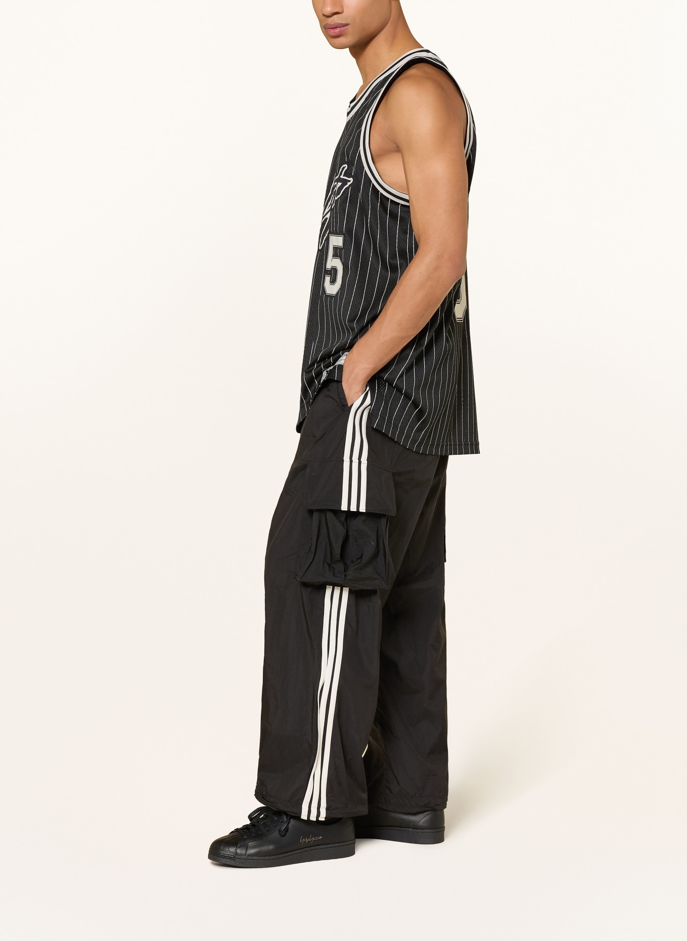 Y-3 Cargohose NYLON WIRED Loose Fit: SCHWARZ / WEISS