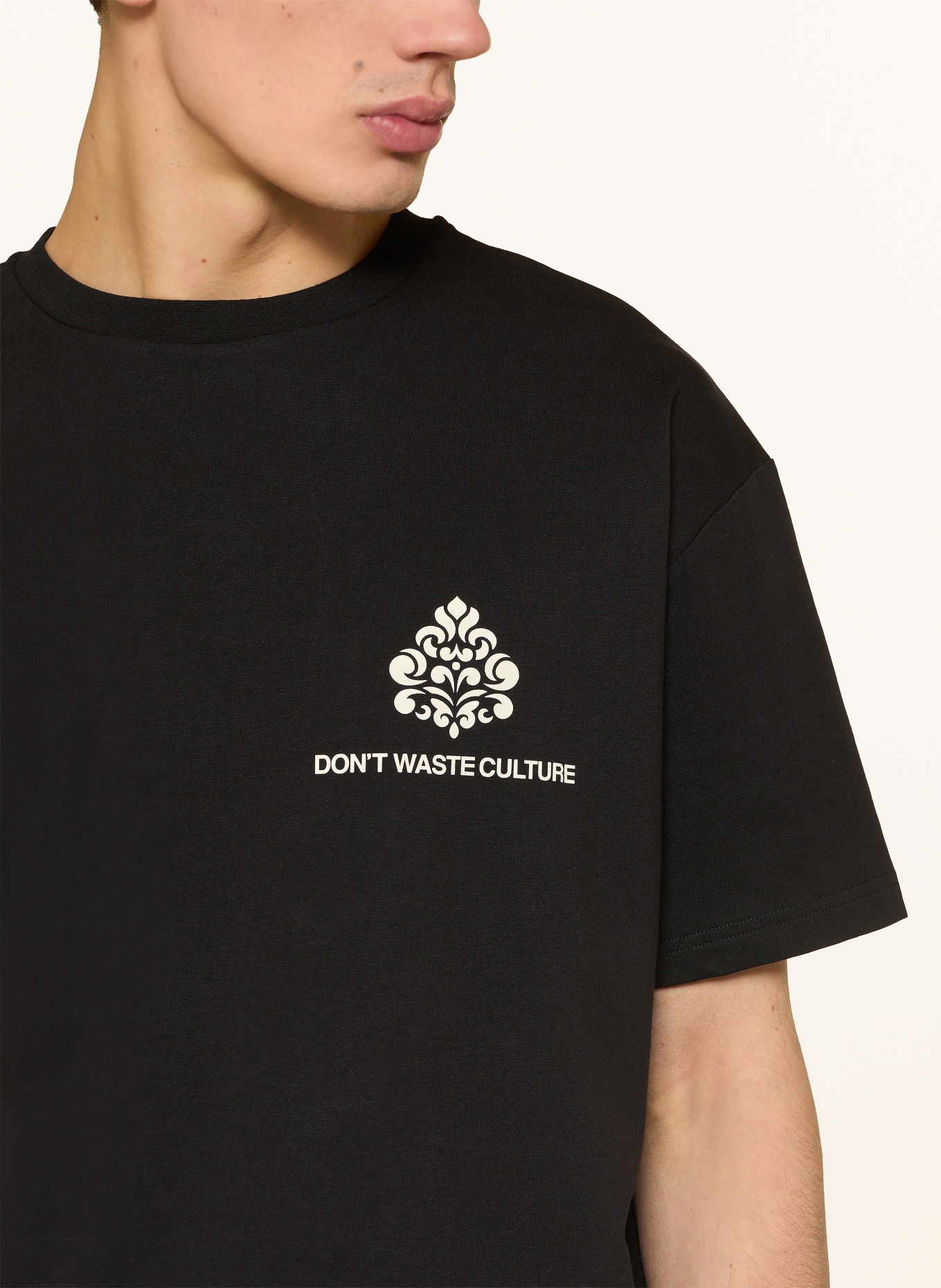 don't waste culture T-shirt AZEMARI: NOIR / BLANC