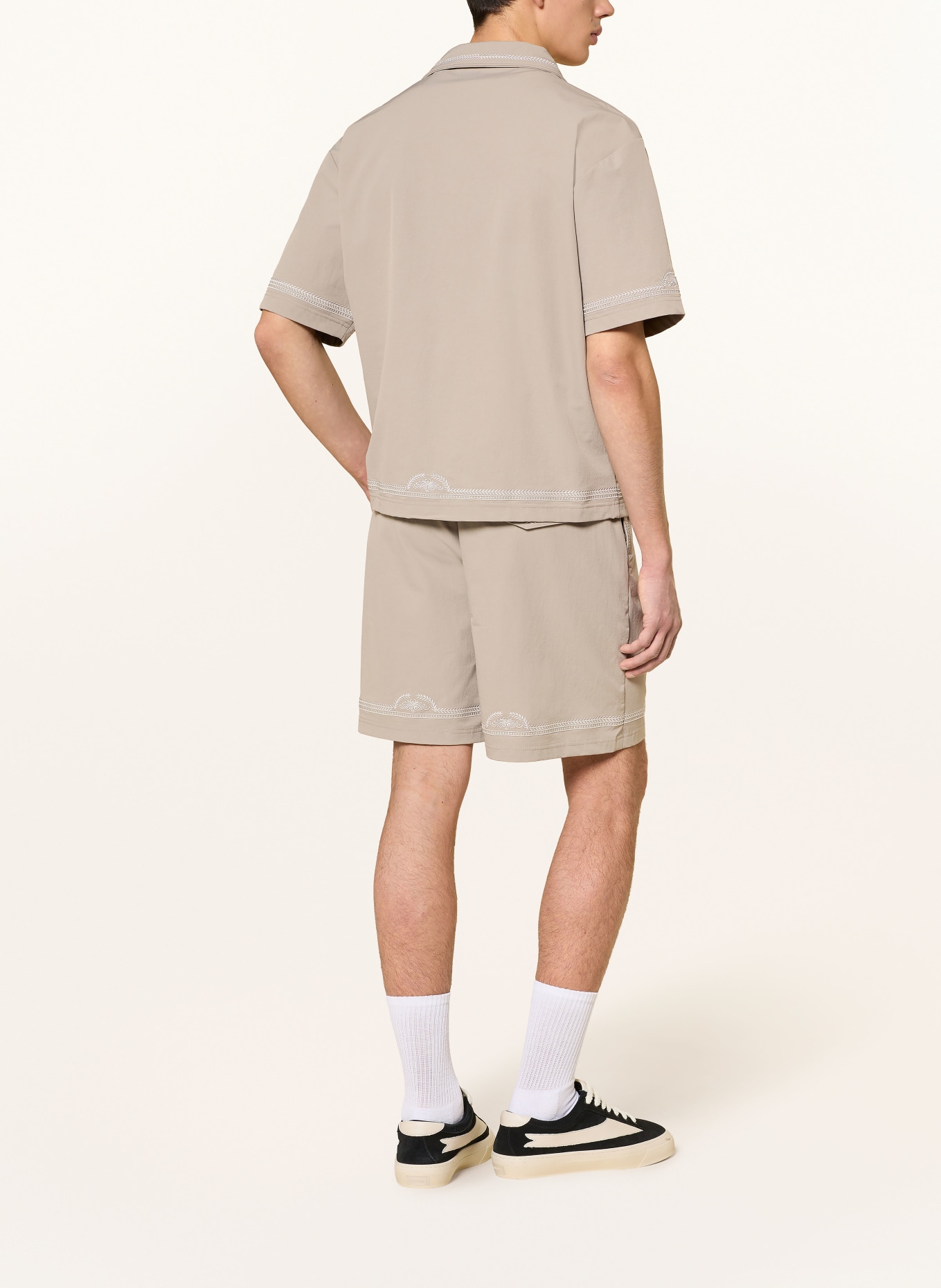 don't waste culture Shorts ENKIRA: TAUPE / CREME