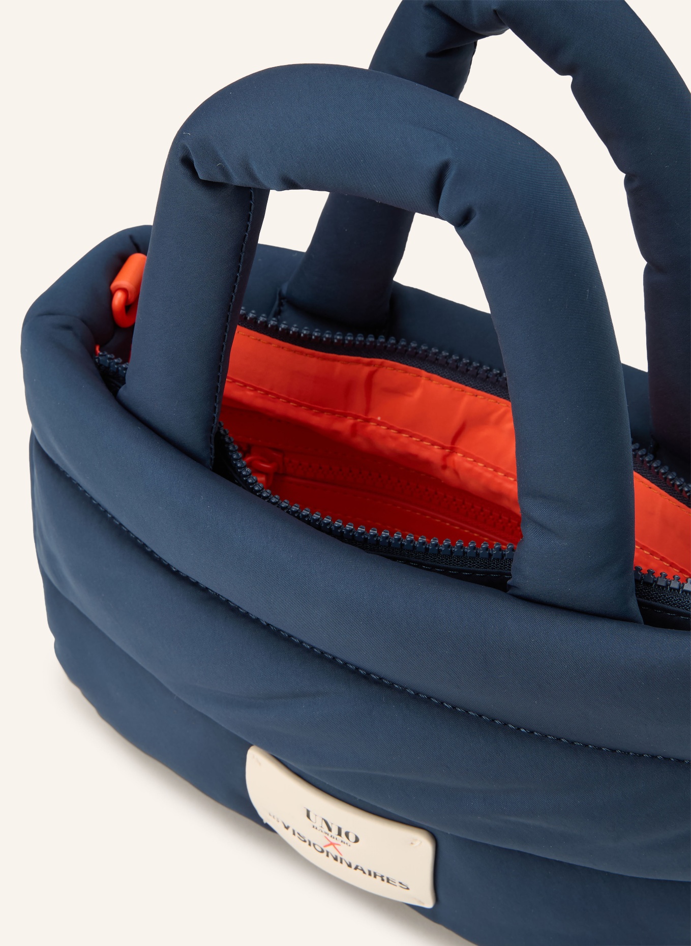UNIO Handtasche CORTINA SMALL: DUNKELBLAU / ORANGE