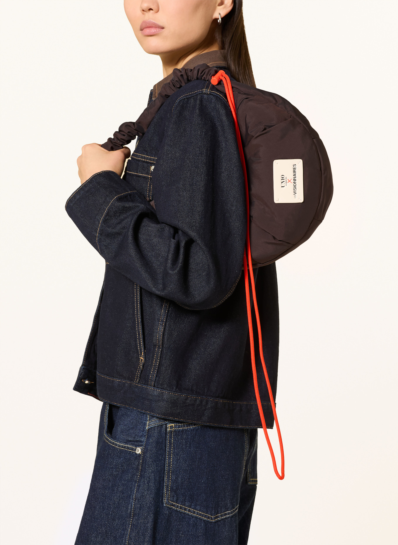 UNIO Sac à bandoulière VANCOUVER SMALL: MARRON FONCÉ