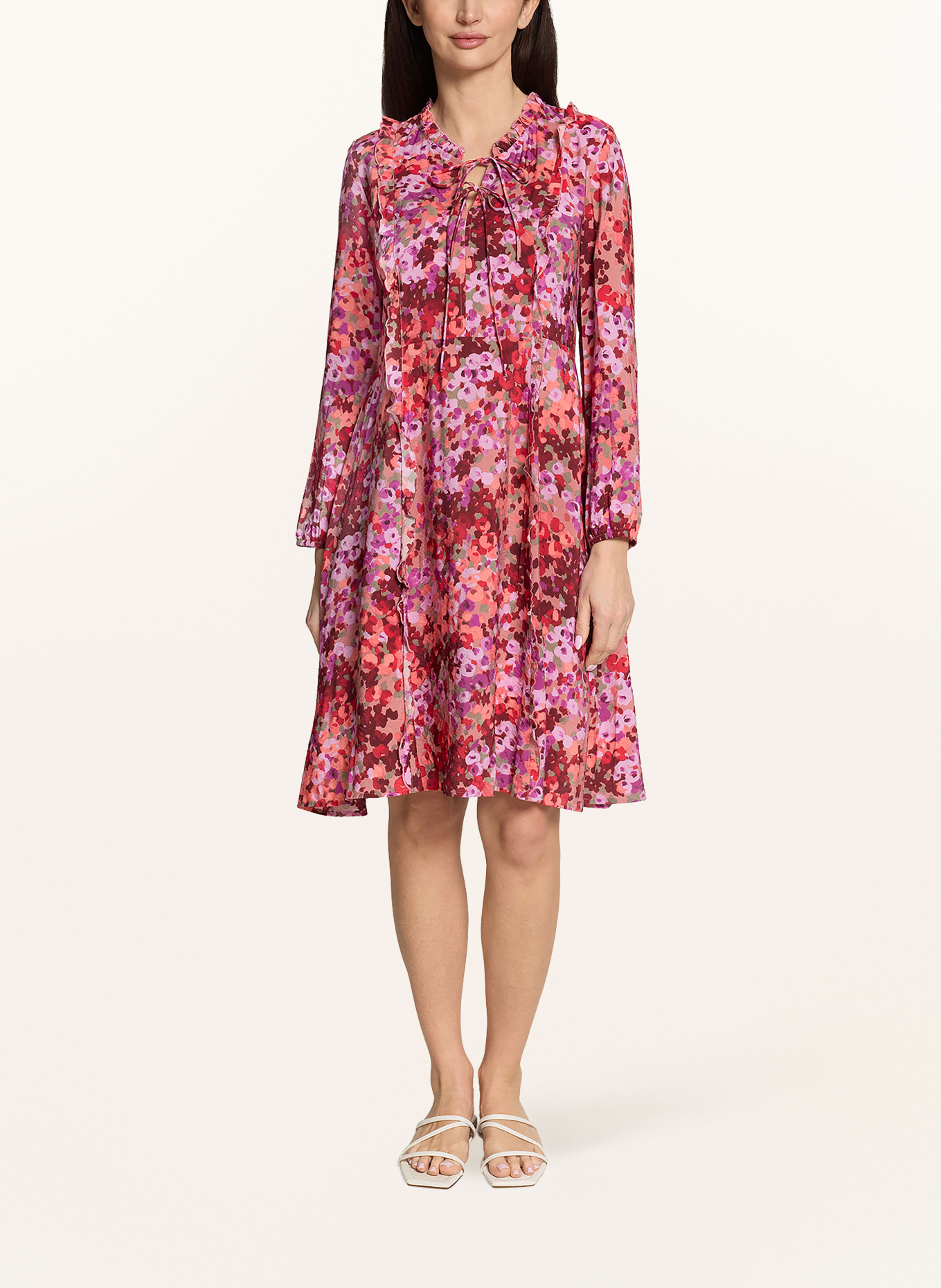 CARTOON Šaty s volány: ČERVENÁ / SVĚTLE FIALOVÁ / SVĚTLE ZELENÁ