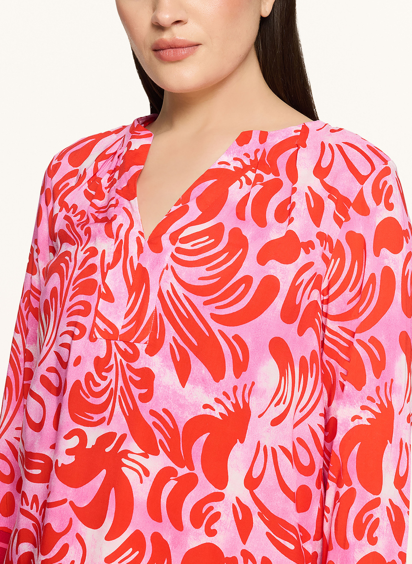 CARTOON Blouse shirt with 3/4 sleeves: RED / PINK / WHITE
