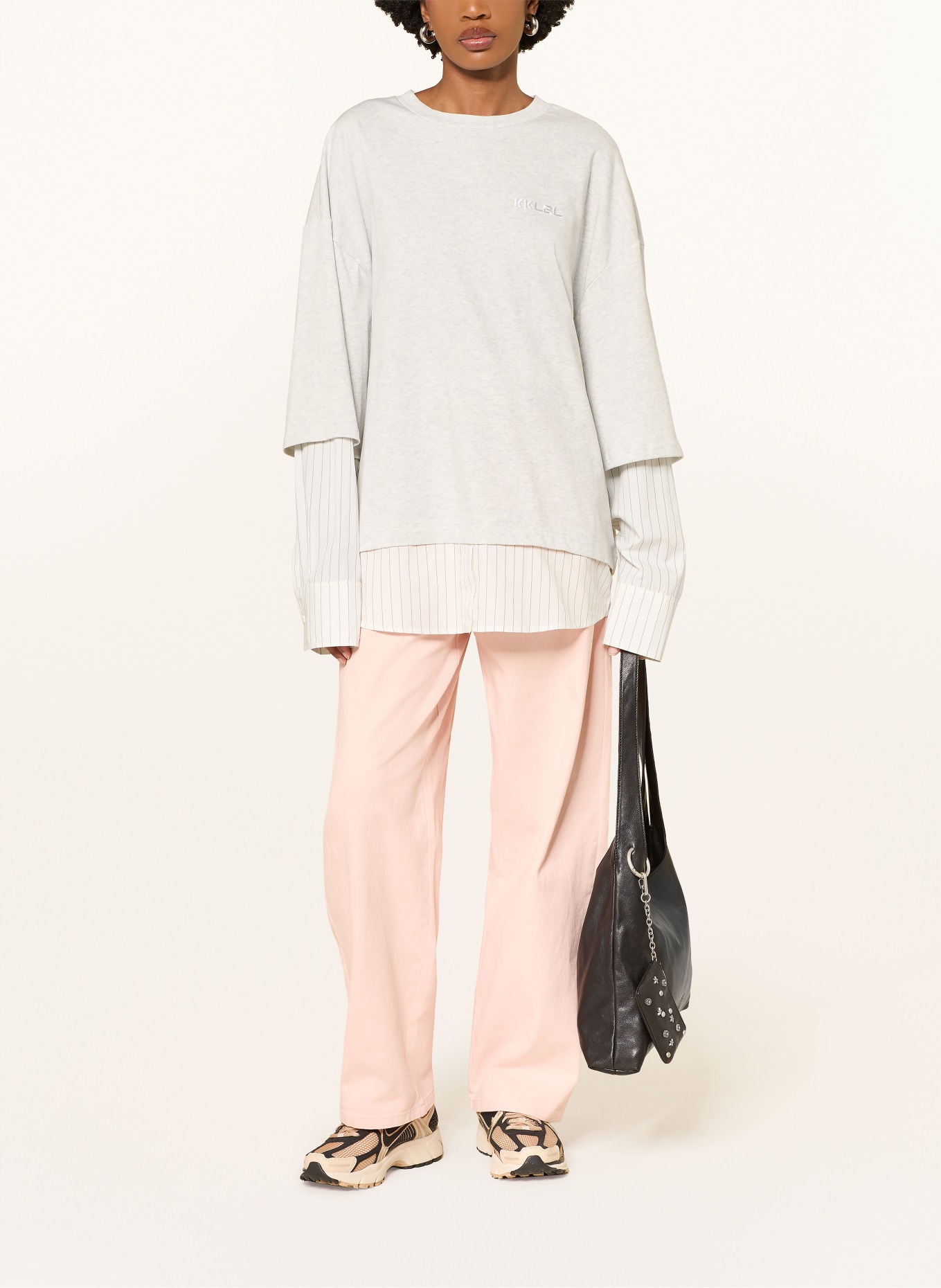 KARO KAUER Oversized tričko s dlouhým rukávem z kombinace materiálů: SVĚTLE ŠEDÁ / BÍLÁ