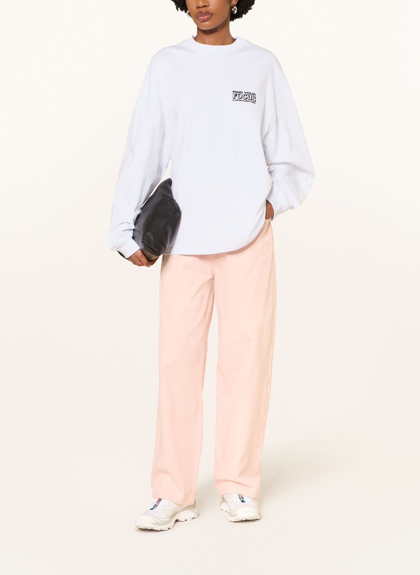 KARO KAUER Oversized tričko s dlouhým rukávem: BÍLÁ / ČERNÁ