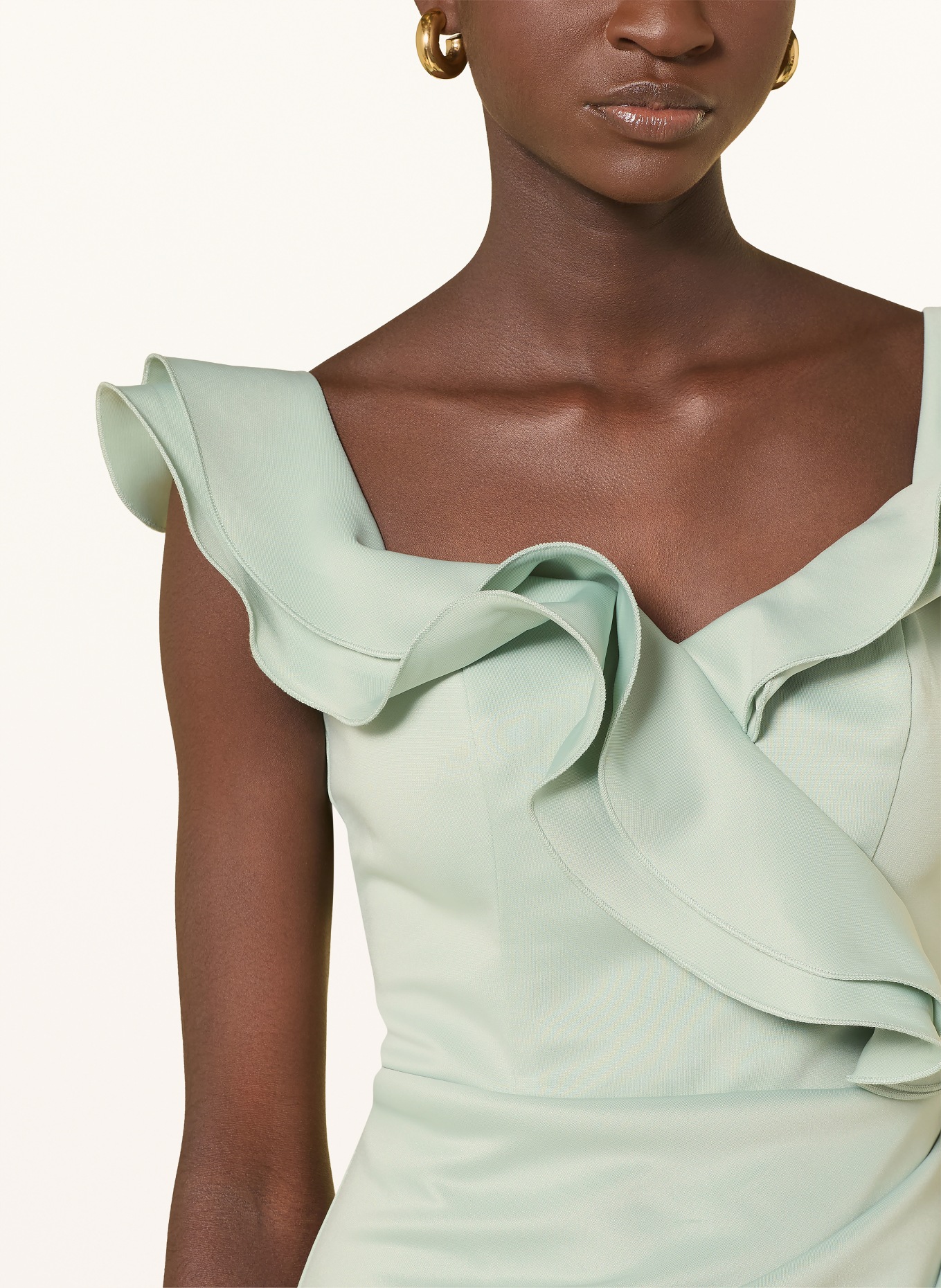 LIPSY Koktejlové šaty s volány: MÁTOVÁ