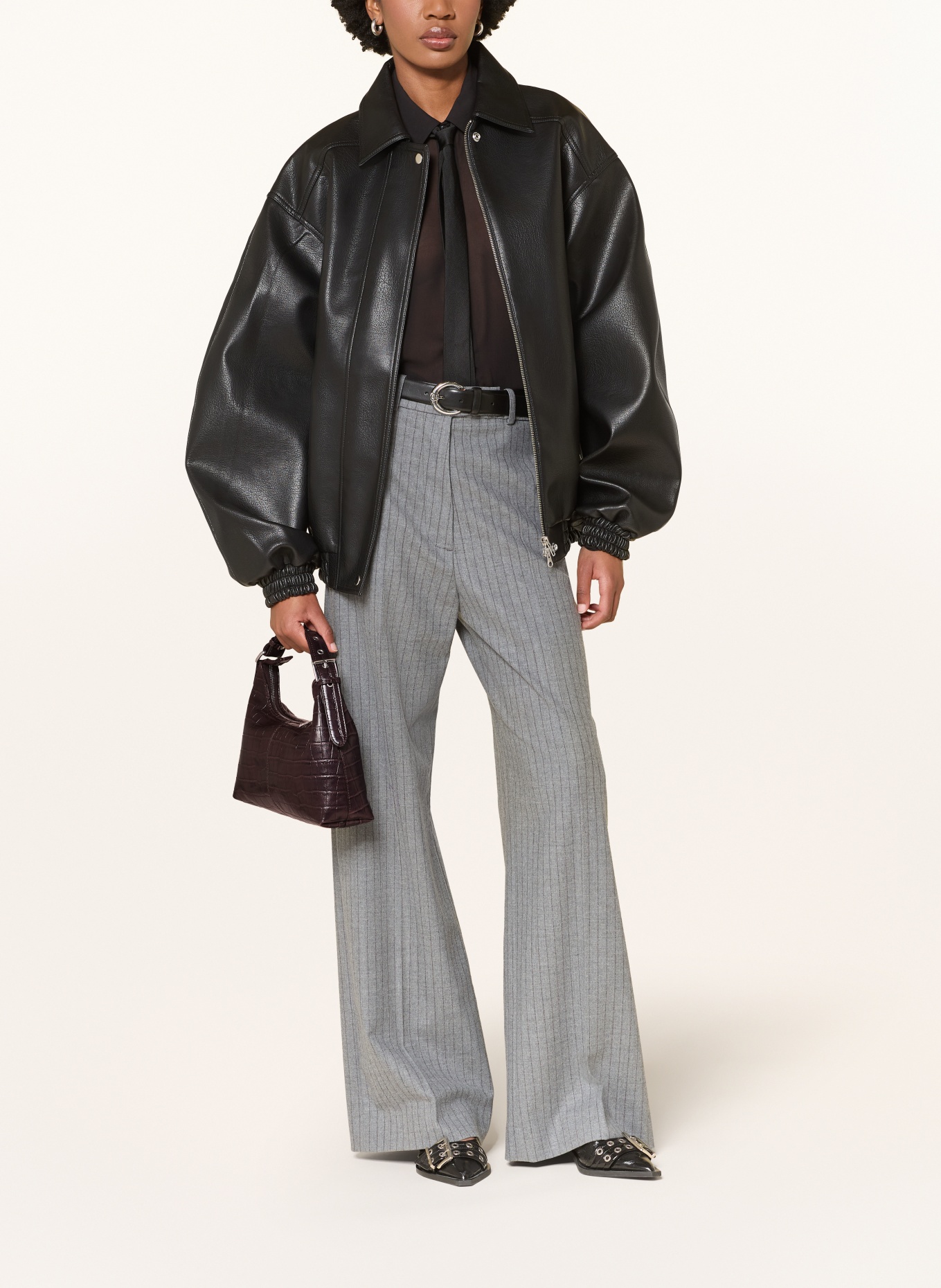 NÚNOO Handtasche DANDY BUCKLE TEXAS: DUNKELBRAUN / SILBER