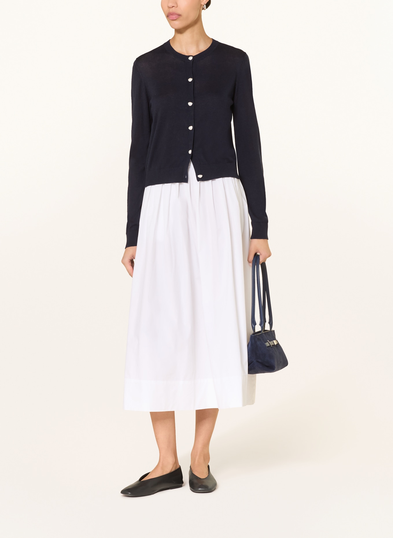 LADNERI Svetr GIGI z hedvábí: ČERNÁ