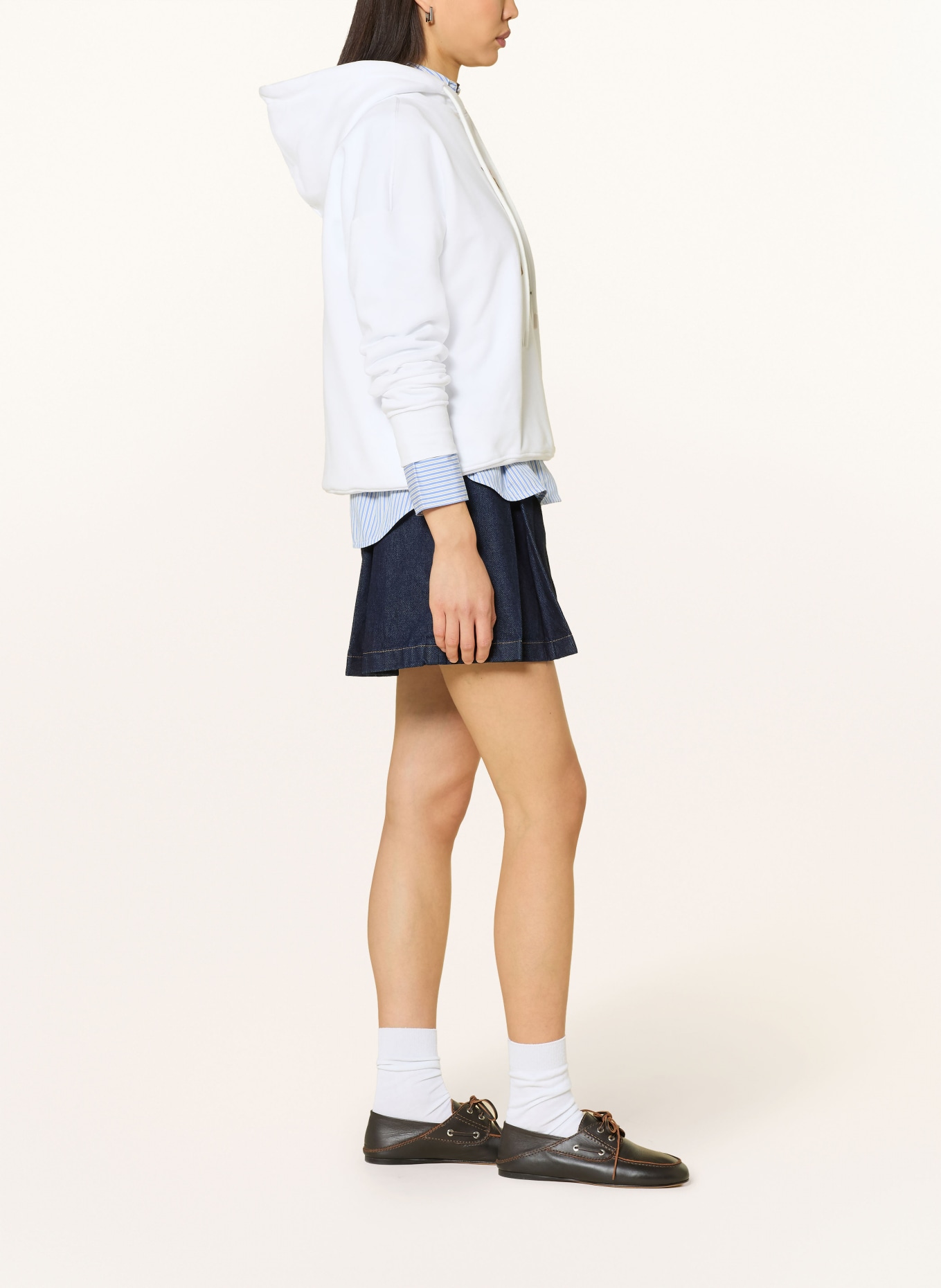 kera till Hoodie: WHITE / BLUE