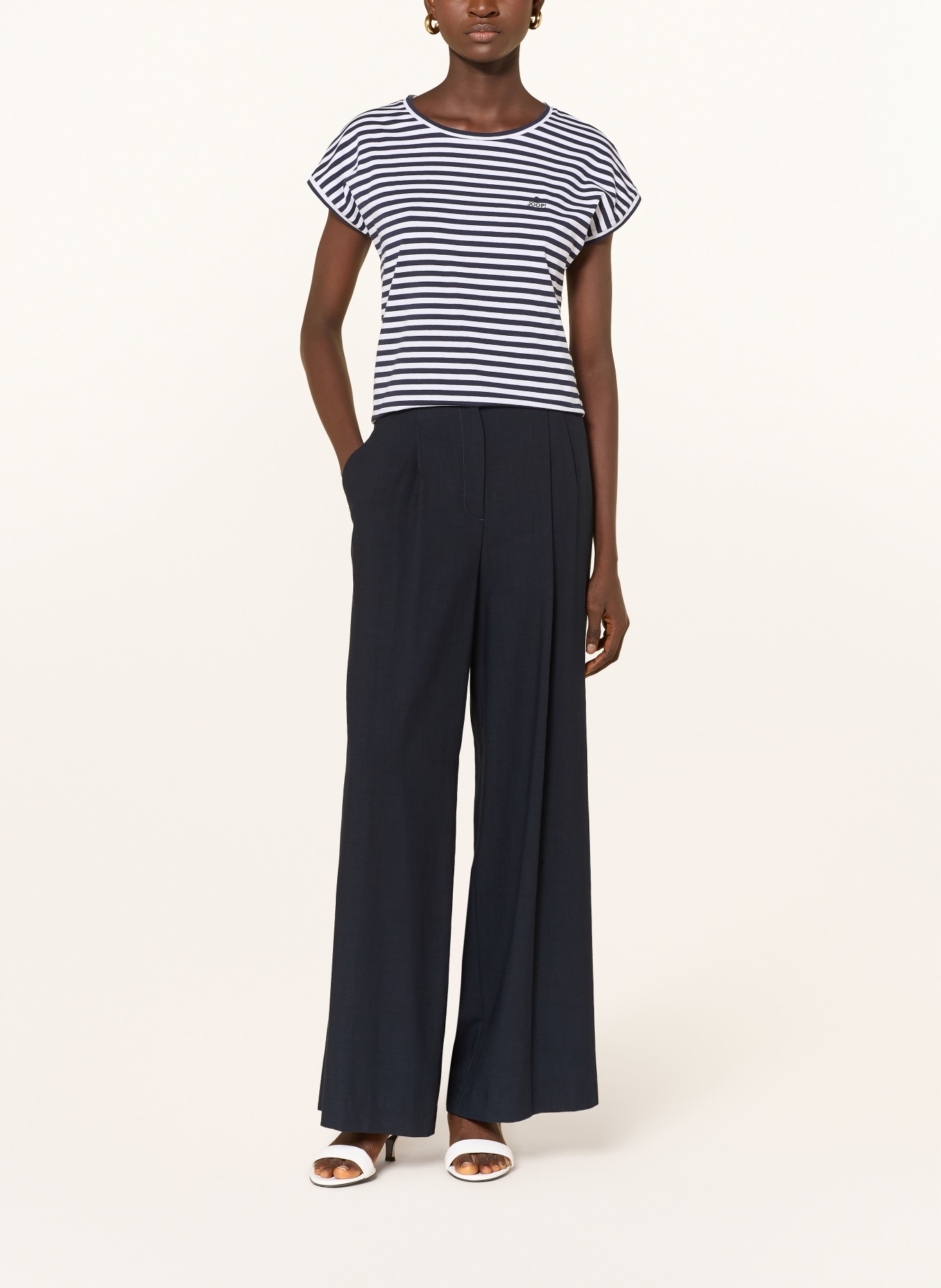 JOOP! T-shirt TULIA: BLEU FONCÉ / BLANC