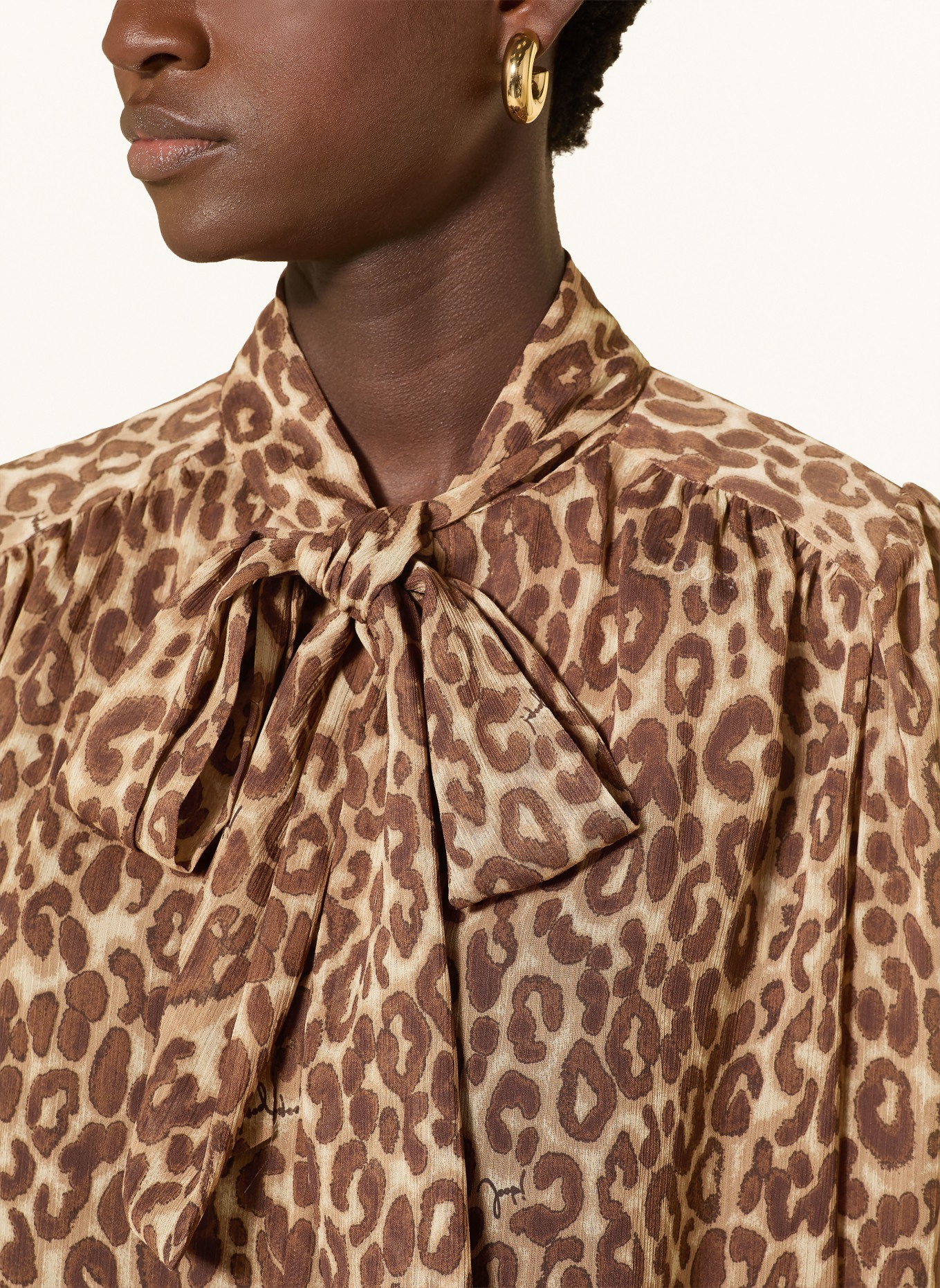 JOOP! Chemisier à col lavallière BETTINA: CHAMEAU / MARRON / NOIR