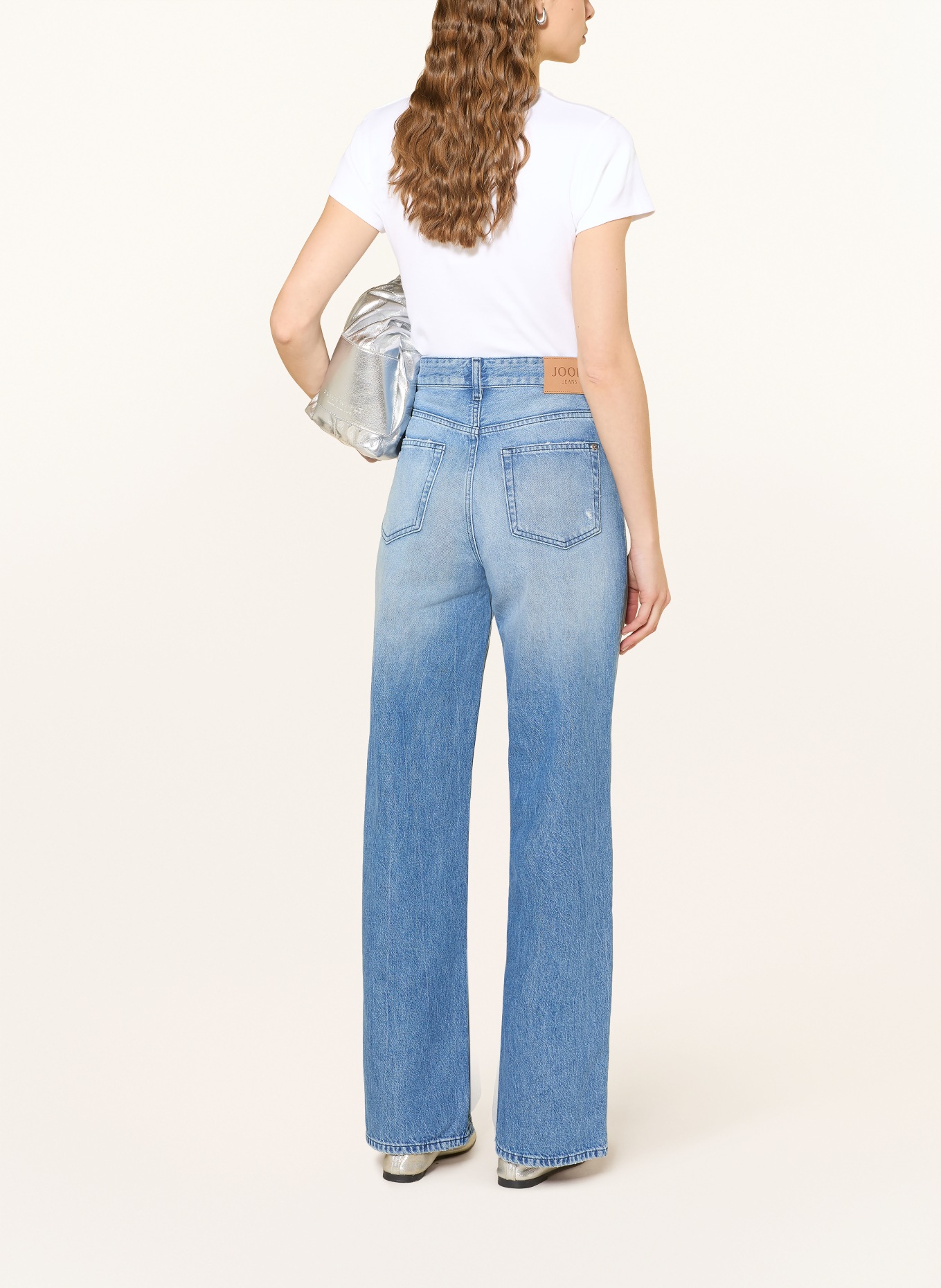 JOOP! JEANS T-Shirt TINETA mit Schmucksteinen: WEISS