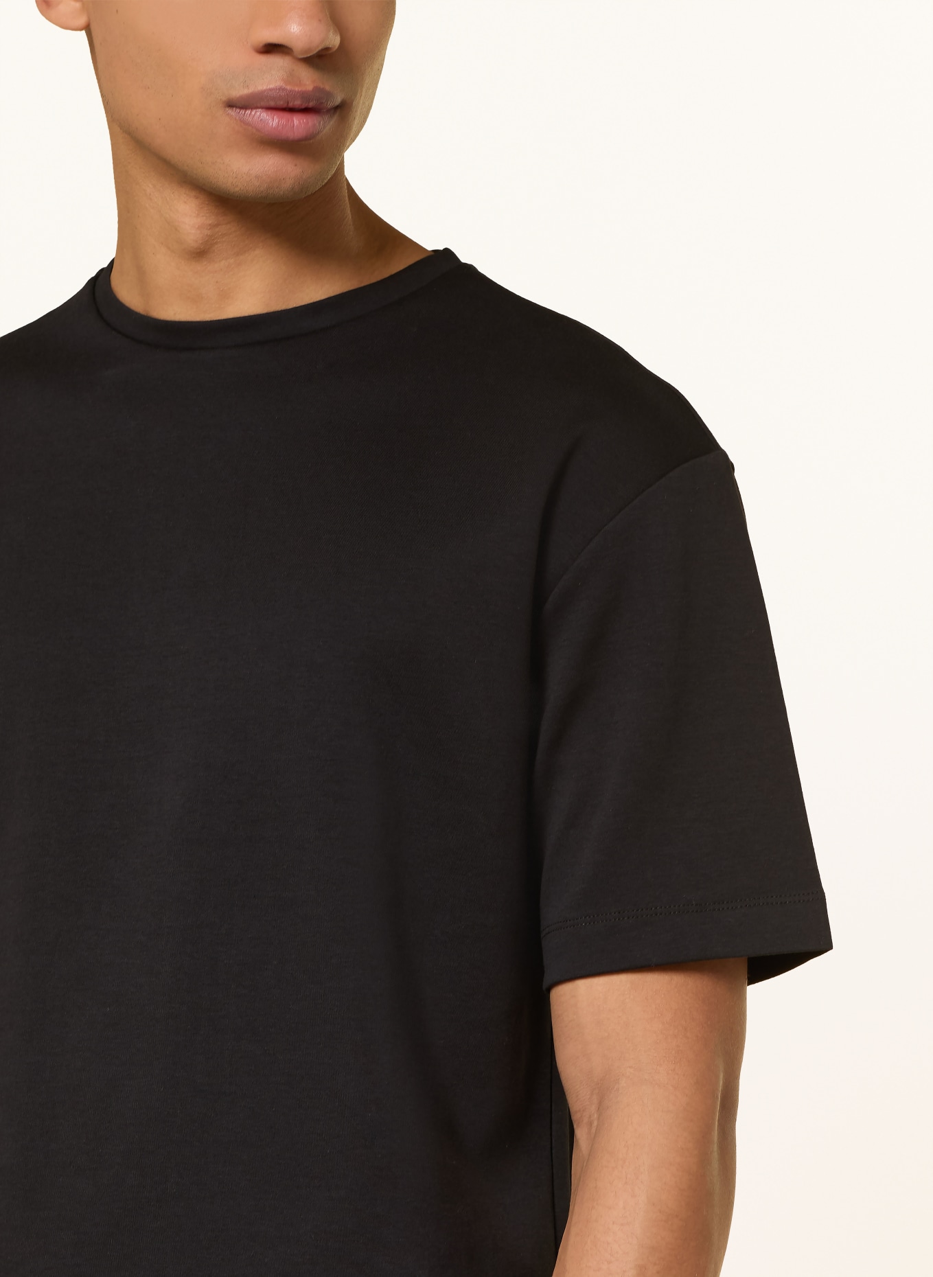 PAUL T-Shirt: SCHWARZ