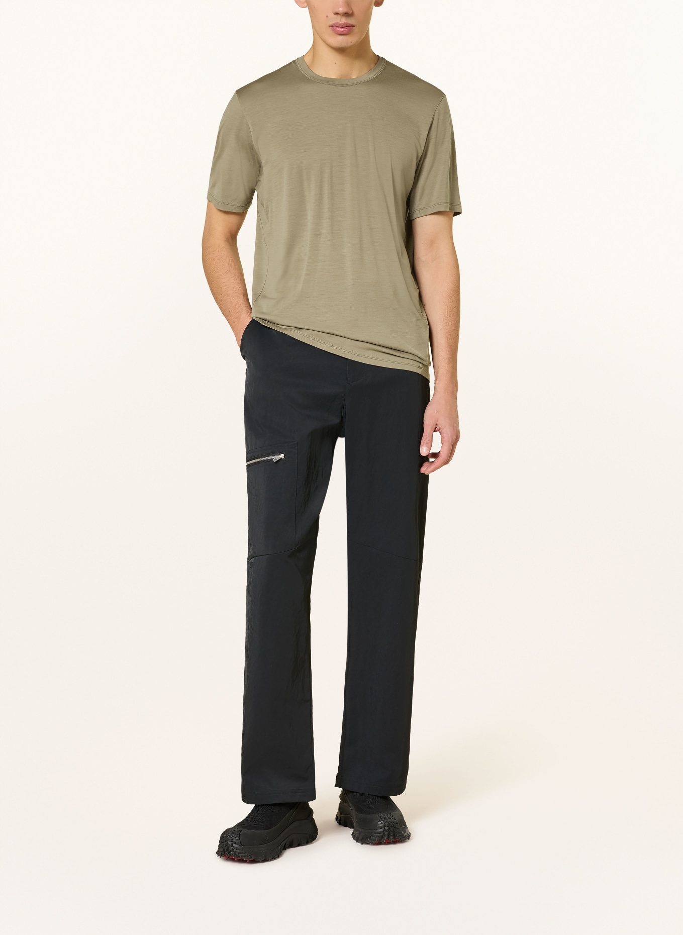 VEILANCE T-Shirt FRAME aus Merinowolle: KHAKI