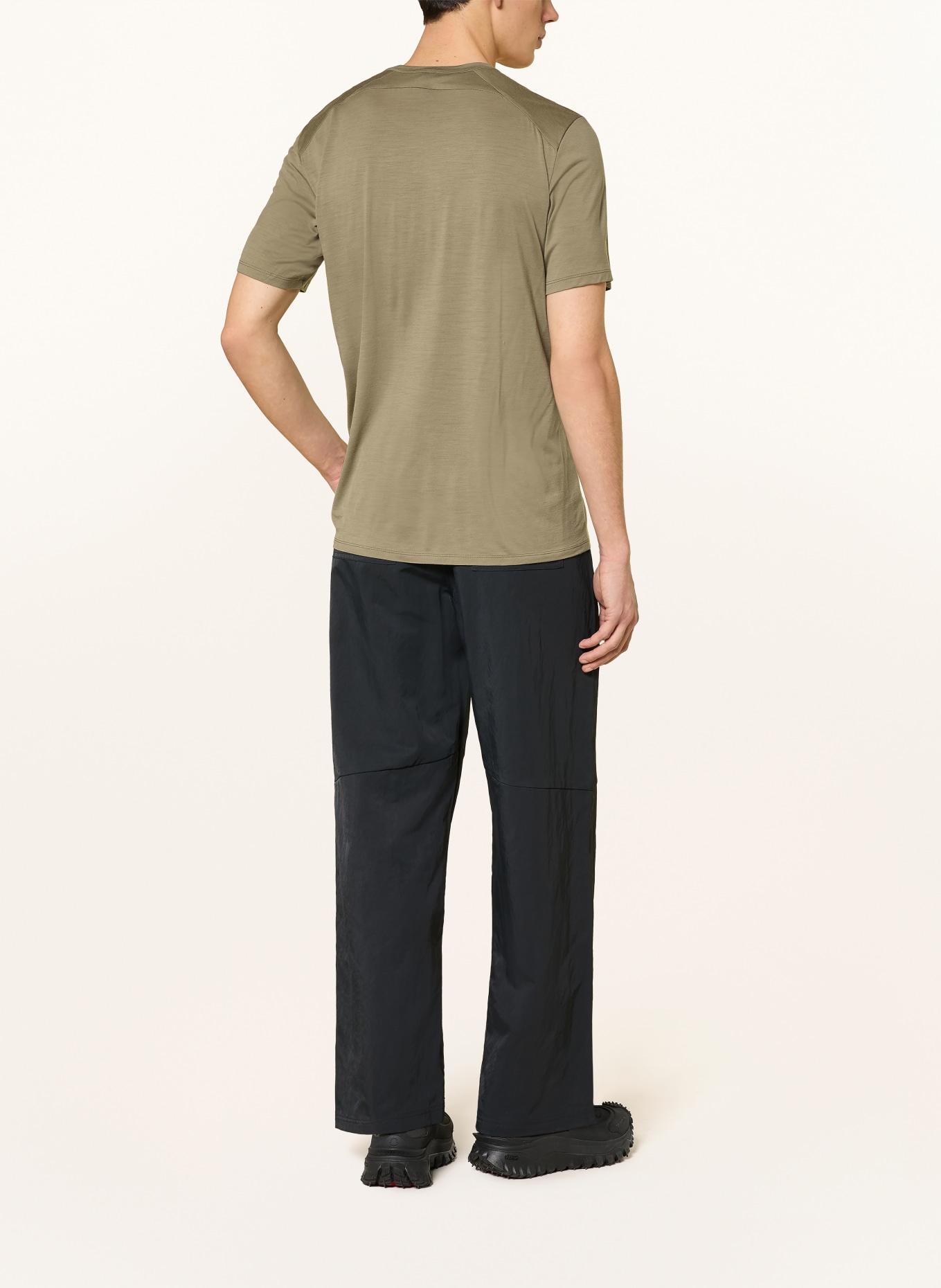 VEILANCE T-Shirt FRAME aus Merinowolle: KHAKI