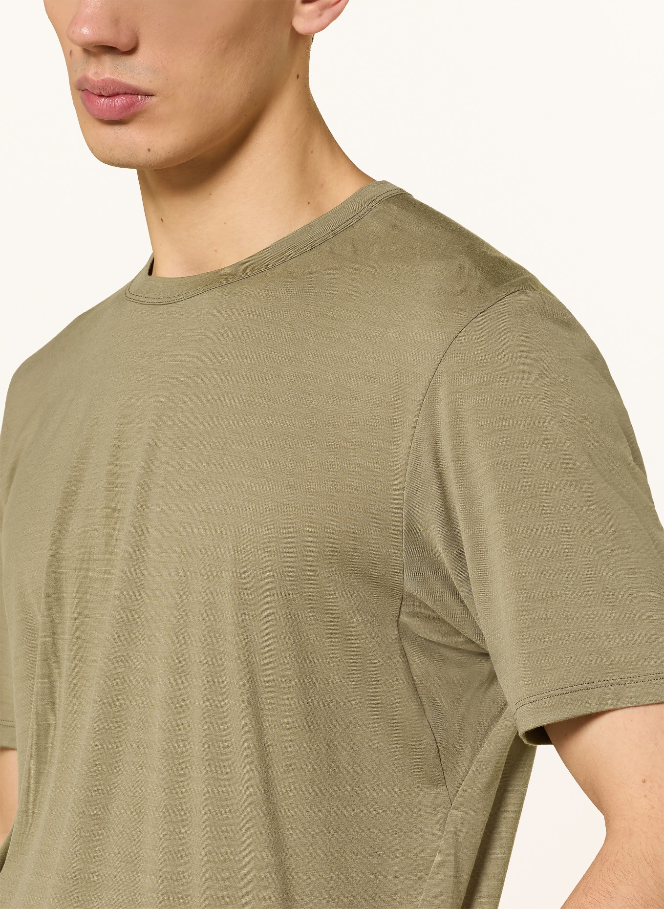 VEILANCE T-Shirt FRAME aus Merinowolle: KHAKI