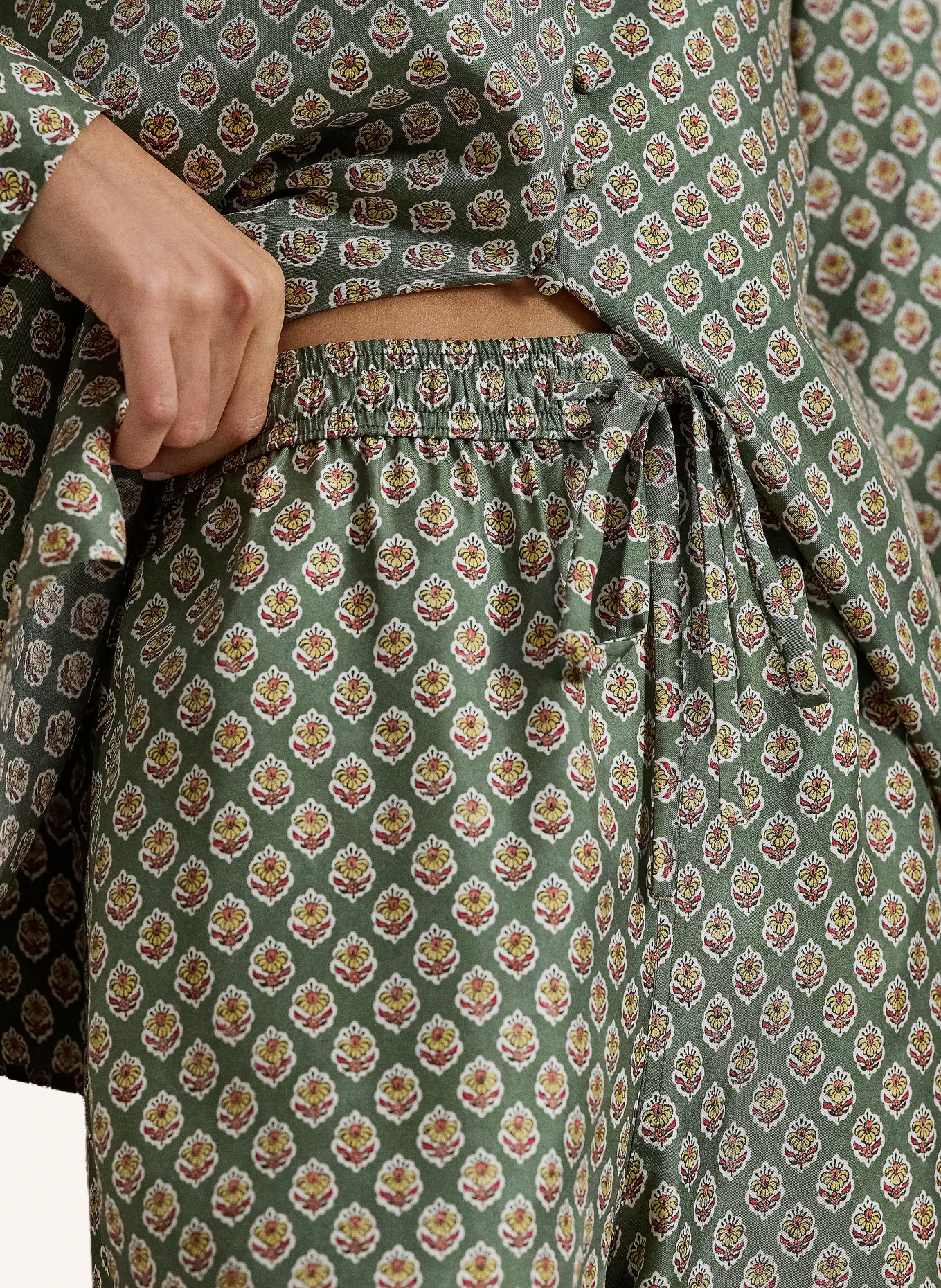 POLO RALPH LAUREN hedvábné kalhoty: ZELENÁ / ČERVENÁ / ŽLUTÁ