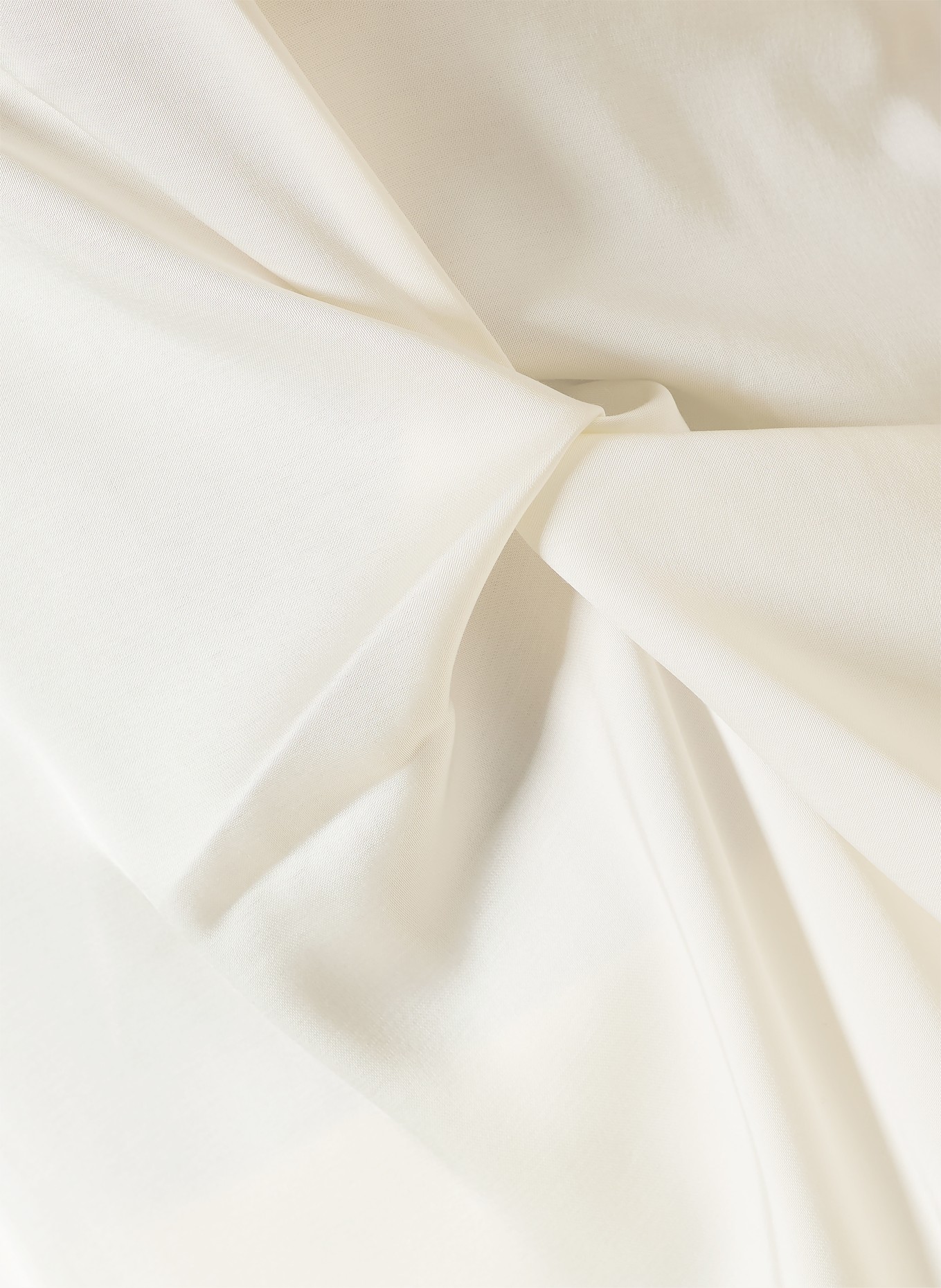 MRS & HUGS Blusenshirt aus Satin: WEISS