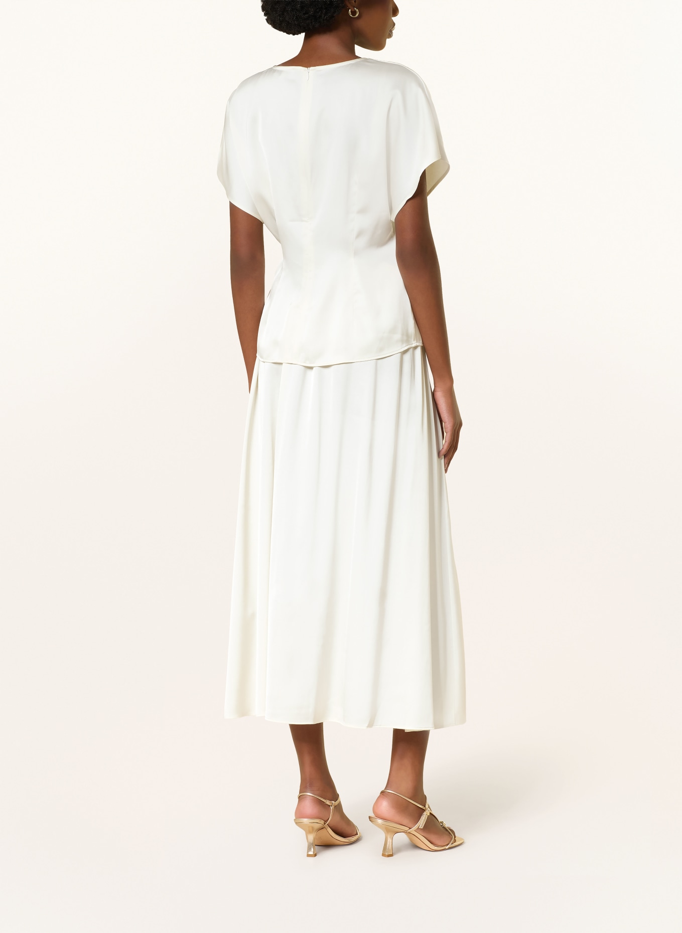 MRS & HUGS satin skirt: WHITE