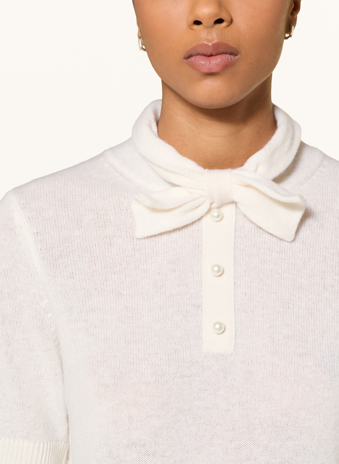 darling harbour Knitted shirt with cashmere and bow tie: CREME