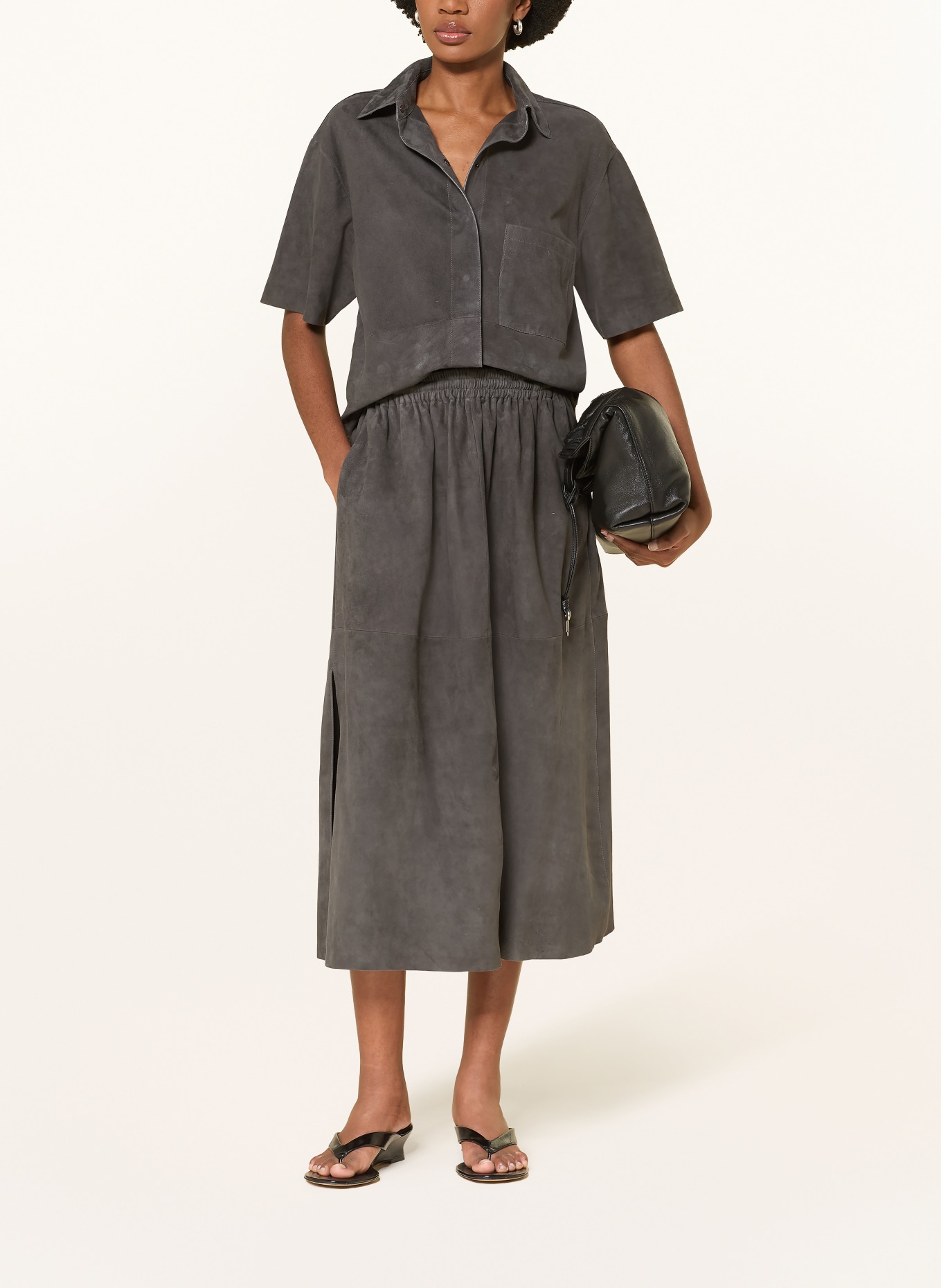 MRS & HUGS kožená sukně: TMAVĚ ŠEDÁ