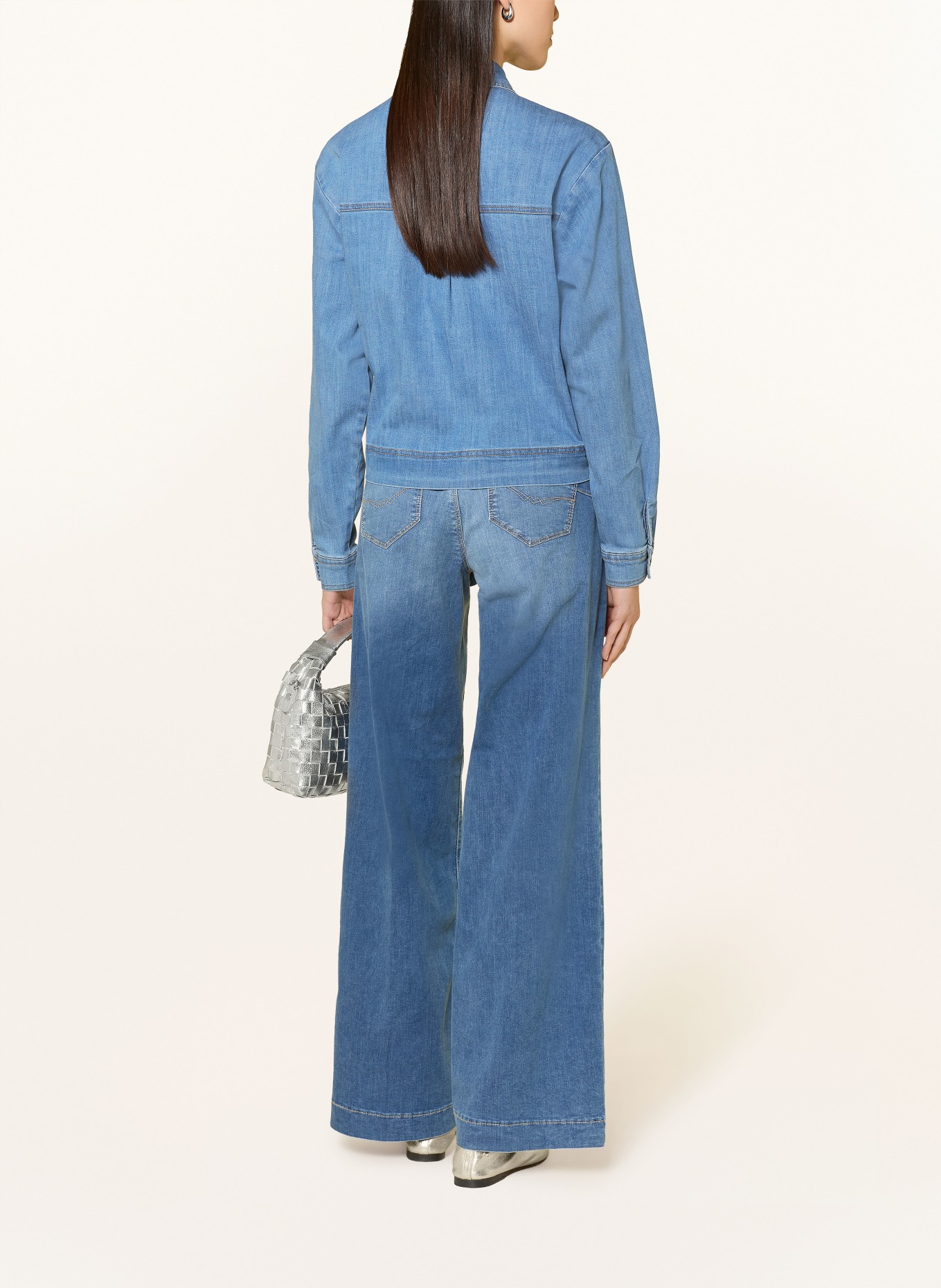 Betty Barclay Bluzka jeansowa z kamieniami ozdobnymi: JASNONIEBIESKI