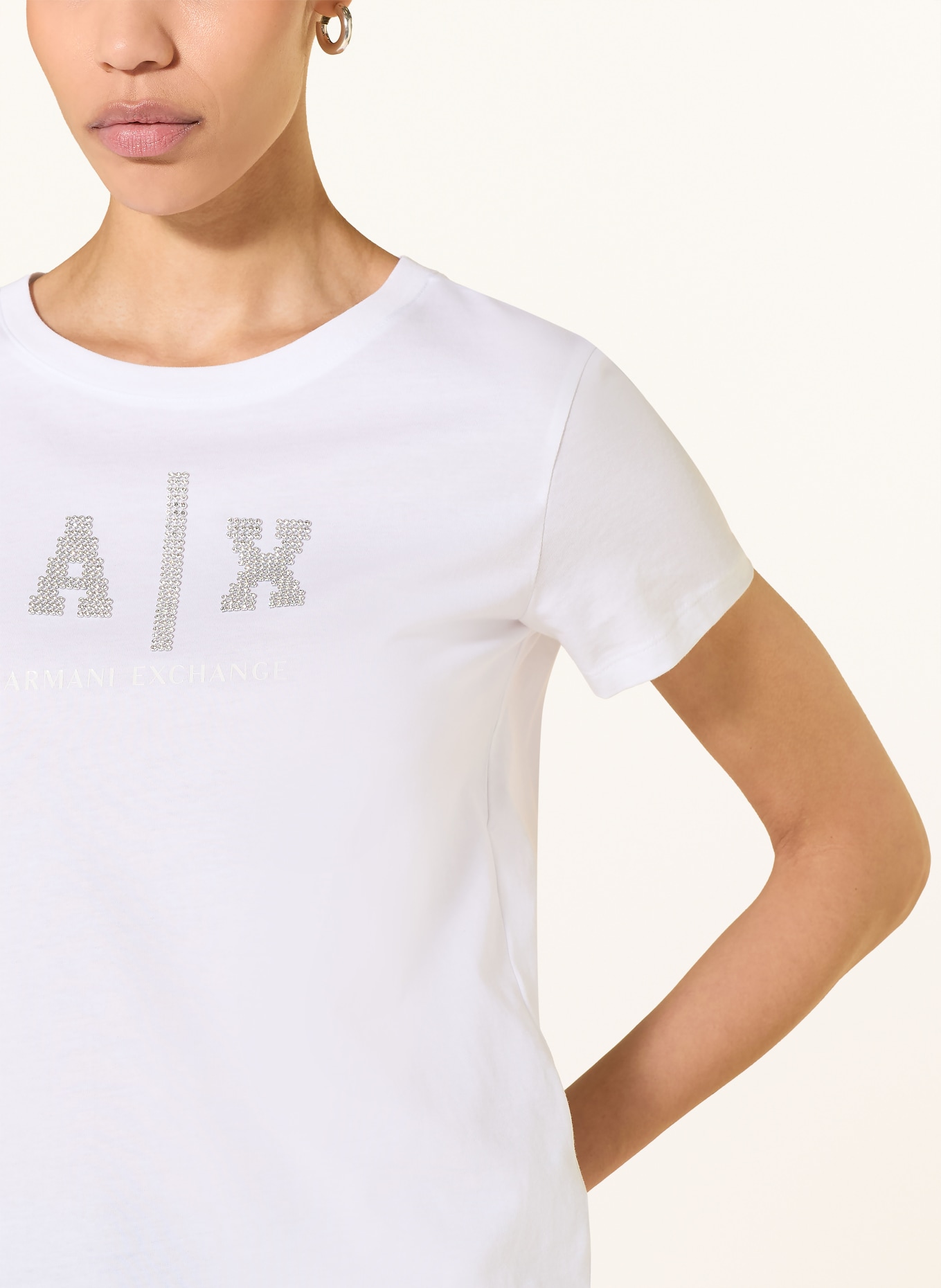ARMANI EXCHANGE T-Shirt mit Schmucksteinen: WEISS