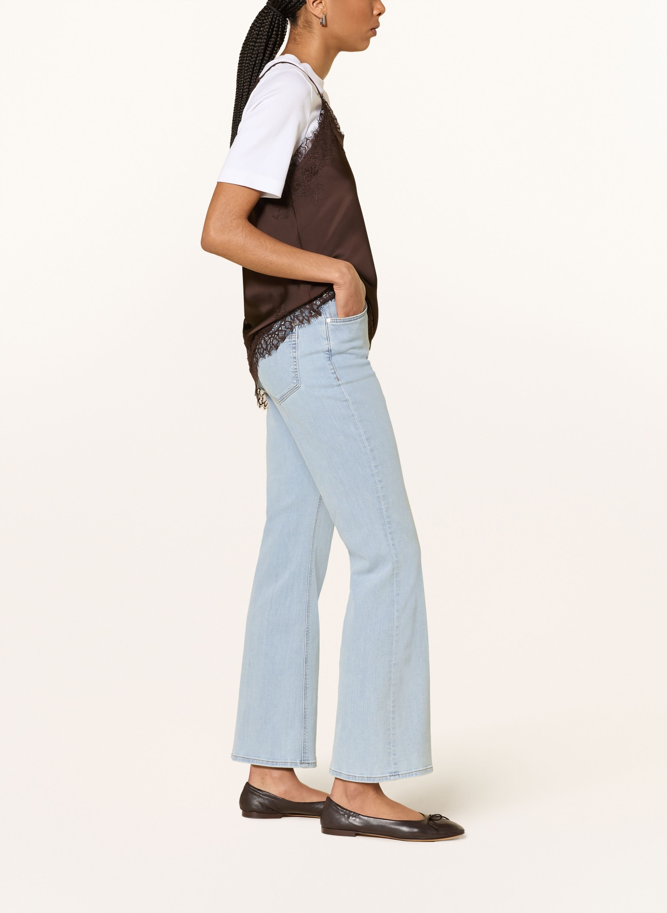 mavi Džíny s rozšiřujícími se nohavicemi SAMARA: A1290 Bleached STR