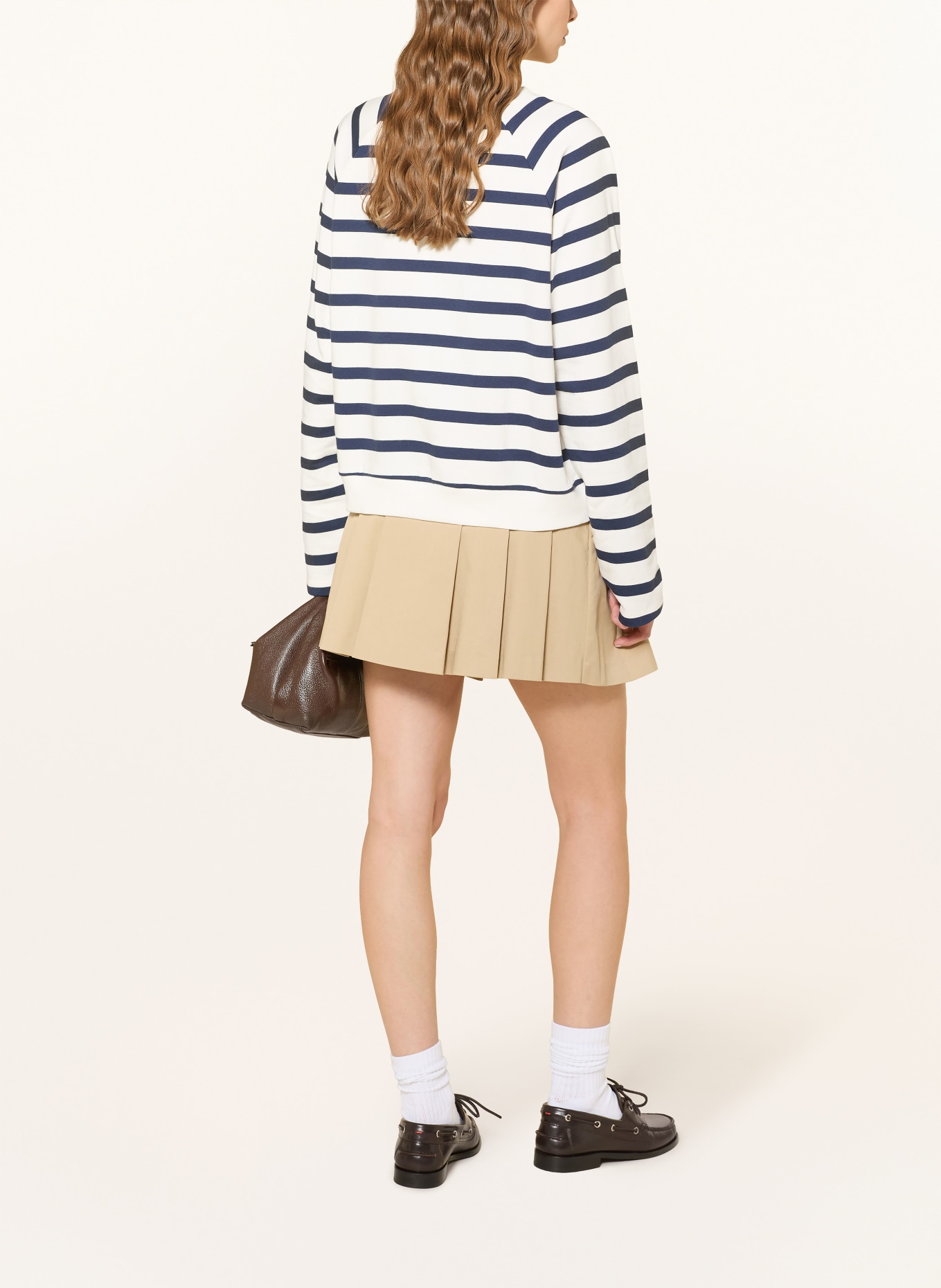 mavi mikina: BÍLÁ / TMAVĚ MODRÁ