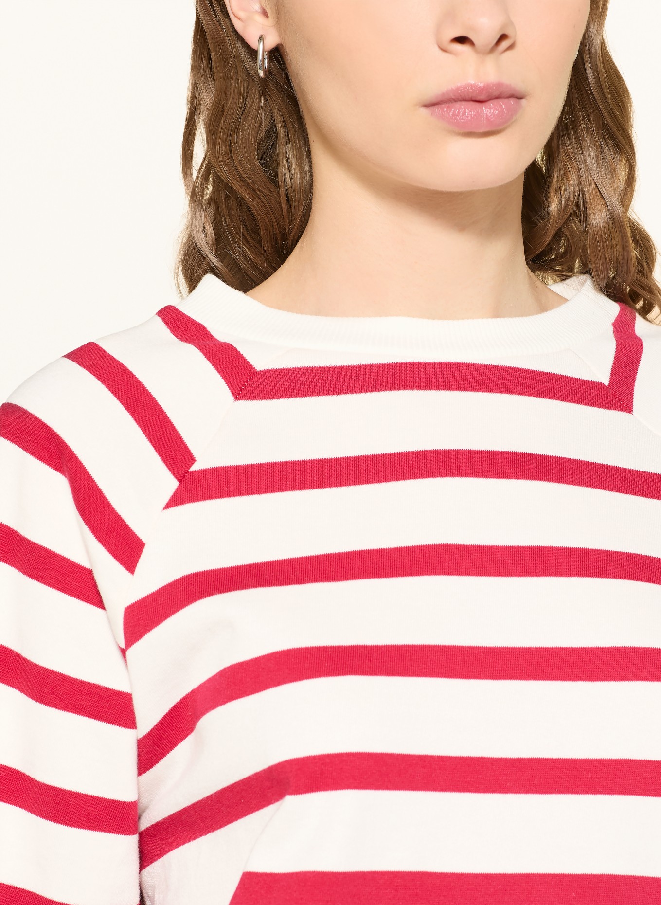 mavi mikina: BÍLÁ / ČERVENÁ