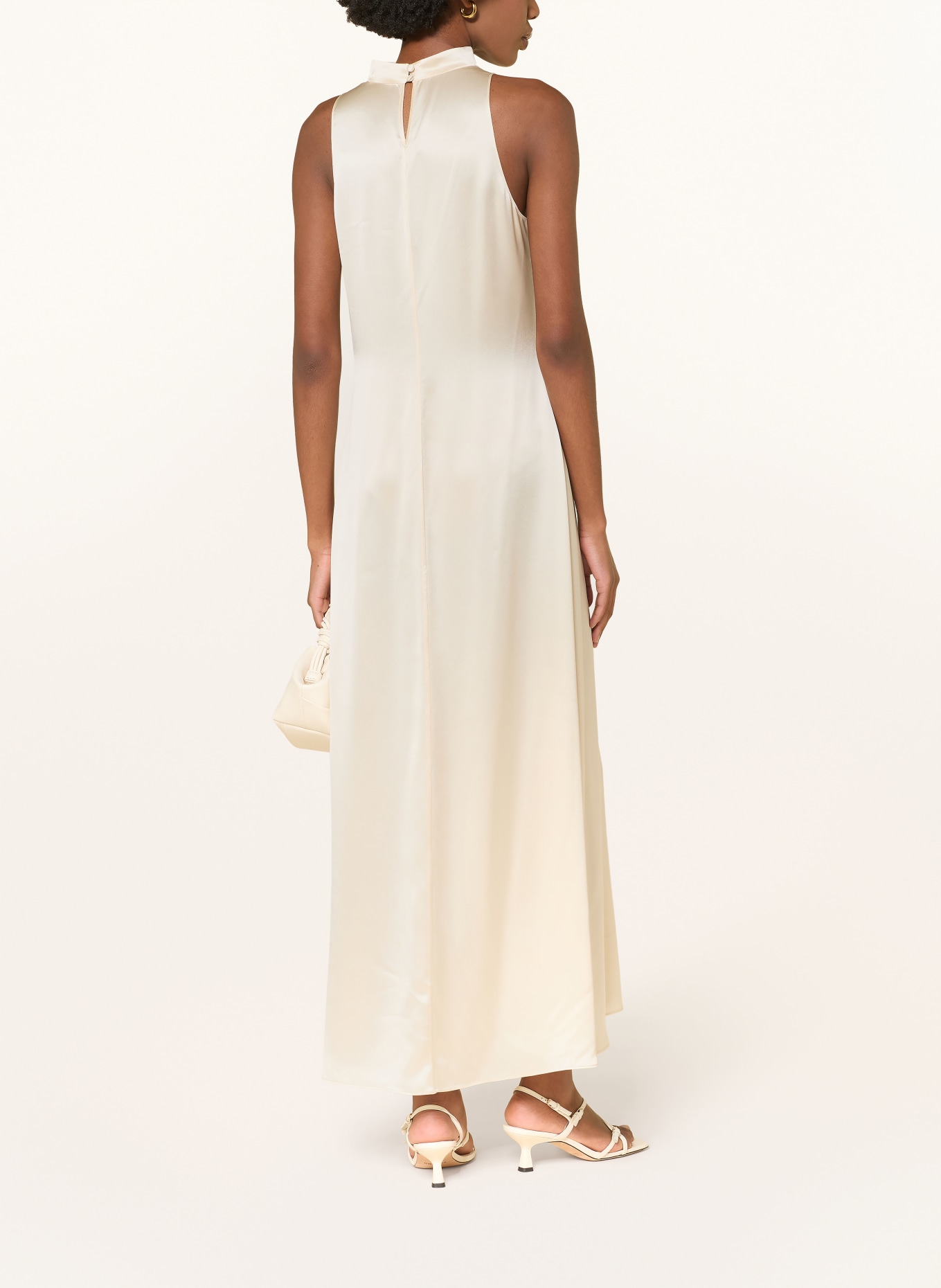 MRS & HUGS evening gown: ECRU