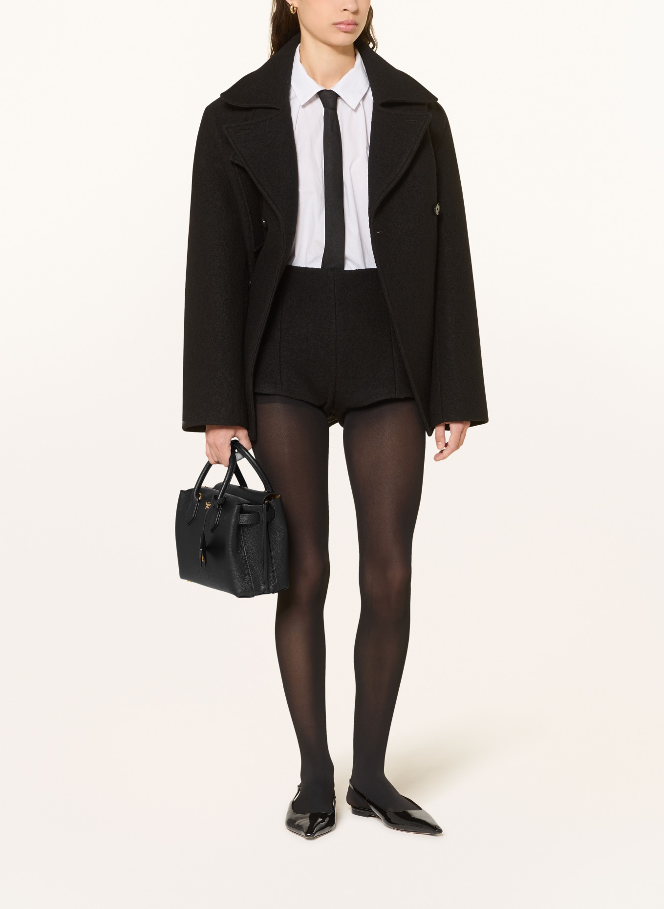 MCM Handtasche MILLA SMALL: SCHWARZ