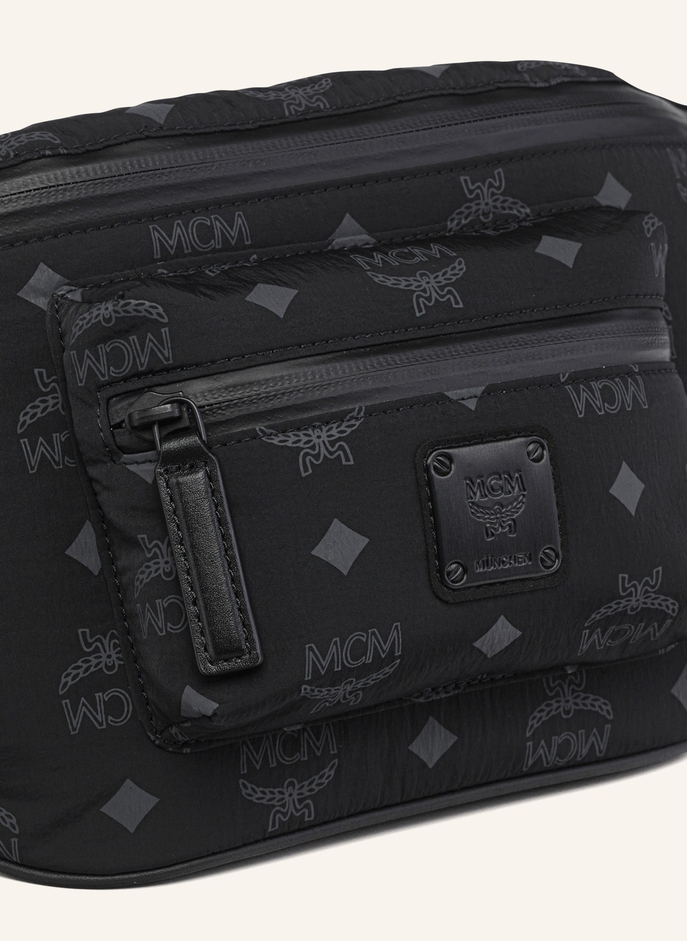 MCM Gürteltasche FURSTEN: SCHWARZ / DUNKELGRAU