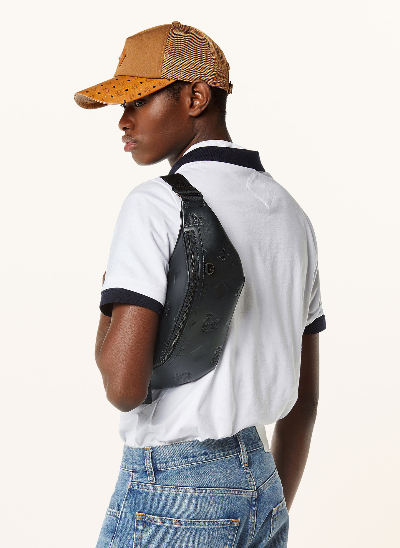 MCM Gürteltasche FURSTEN MEDIUM: SCHWARZ