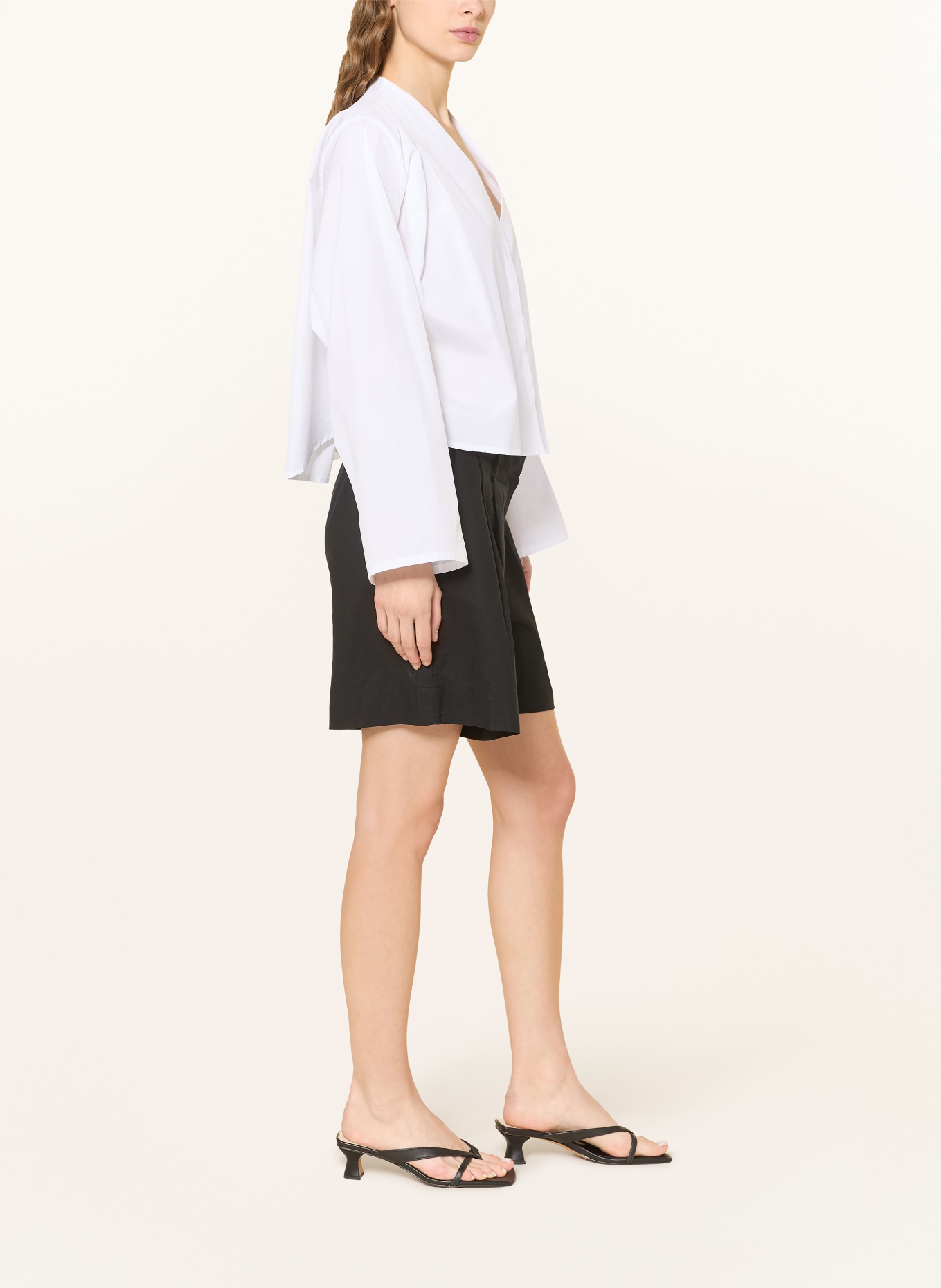 Stylein Leinenshorts SAREGO: SCHWARZ