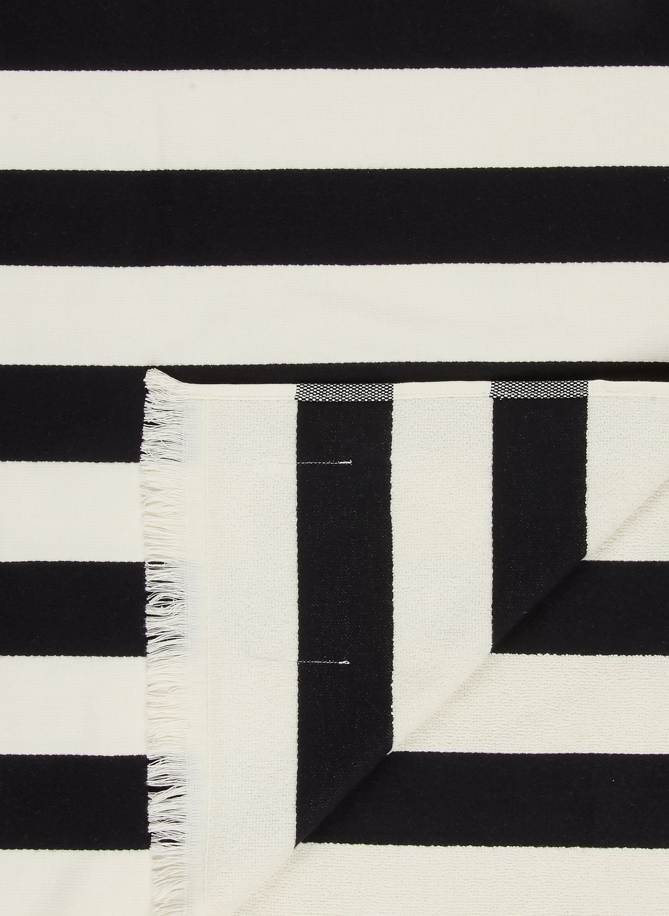 AMI PARIS serviette de bain: BLANC / NOIR