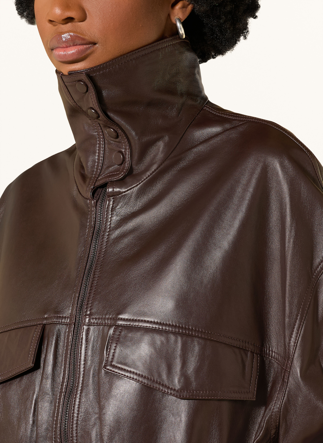 The Frankie Shop Veste en cuir CARNABY: MARRON FONCÉ