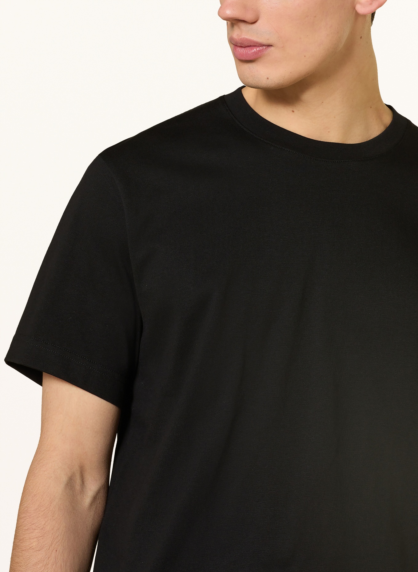 ARKET T-Shirt: SCHWARZ