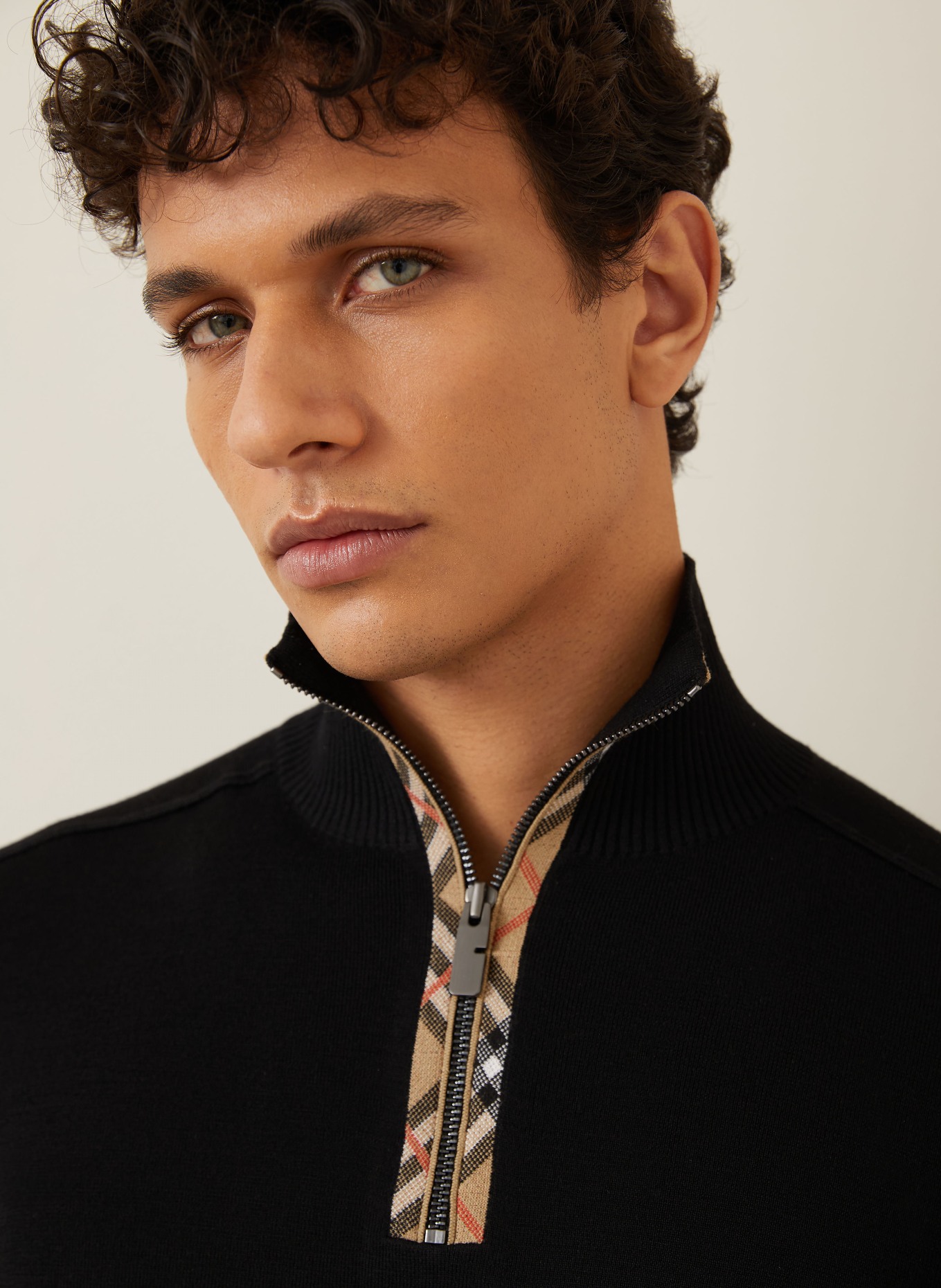 BURBERRY Troyer CAMERON: BLACK / CAMEL / RED