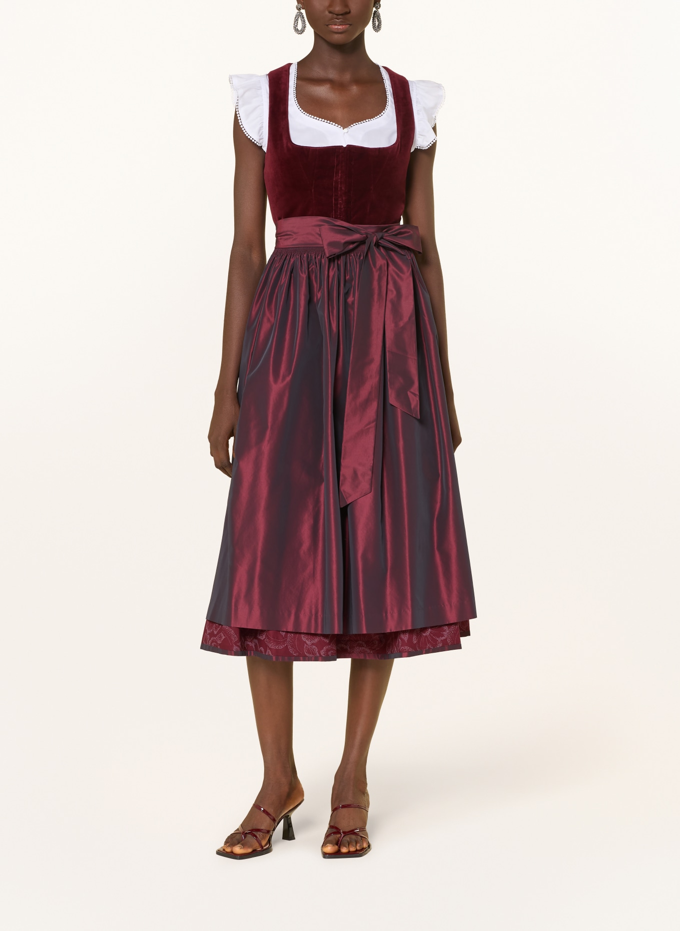 Johann & Johanna dirndl blouse: WHITE